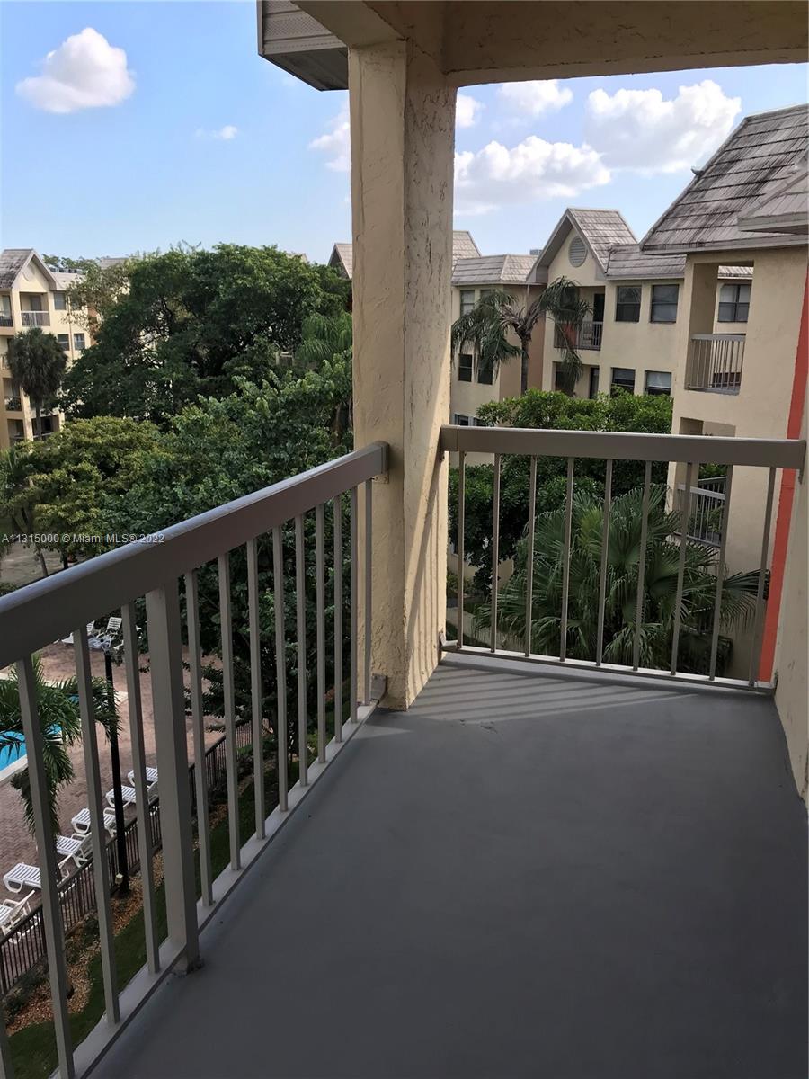LAS VISTAS AT DORAL CONDO - Residential Lease