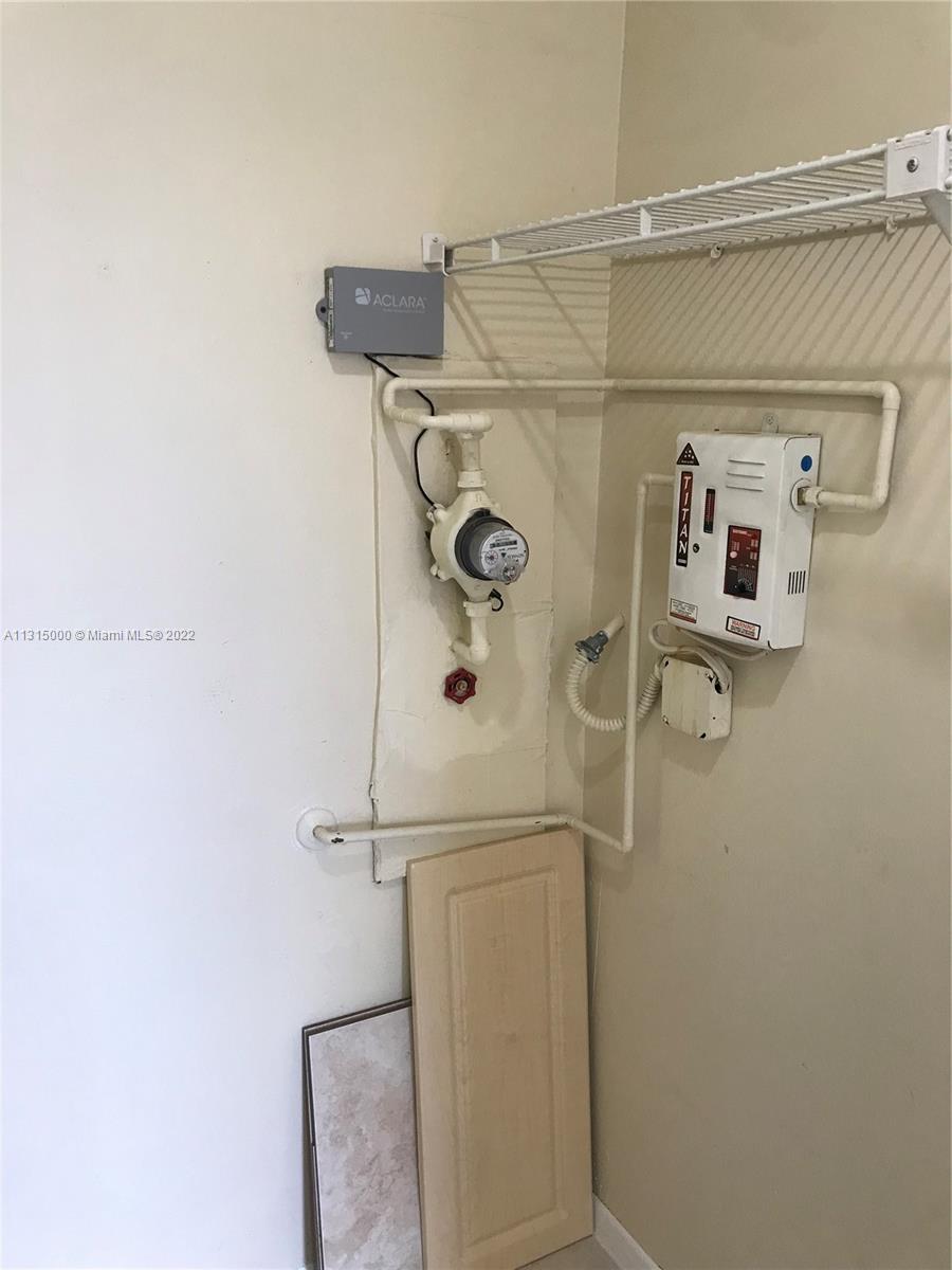 LAS VISTAS AT DORAL CONDO - Residential Lease
