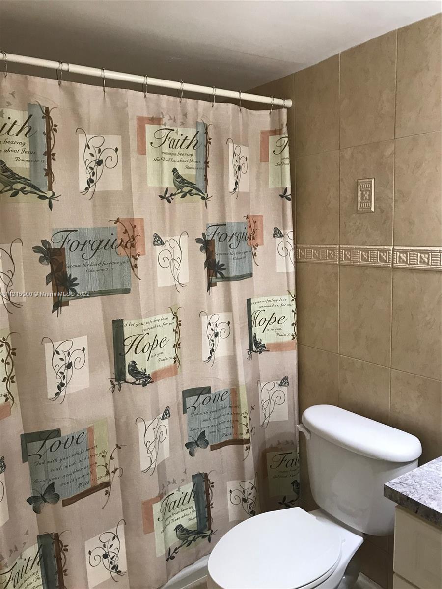 LAS VISTAS AT DORAL CONDO - Residential Lease