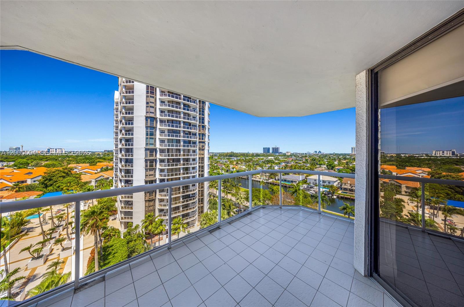 PORTSVIEW @ THE WATERWAYS - Residential