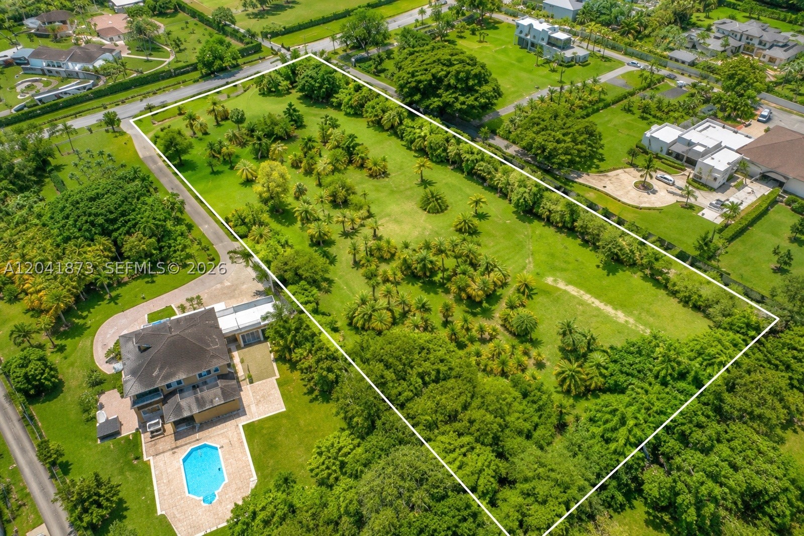 SUNSHINE RANCHES - Residential