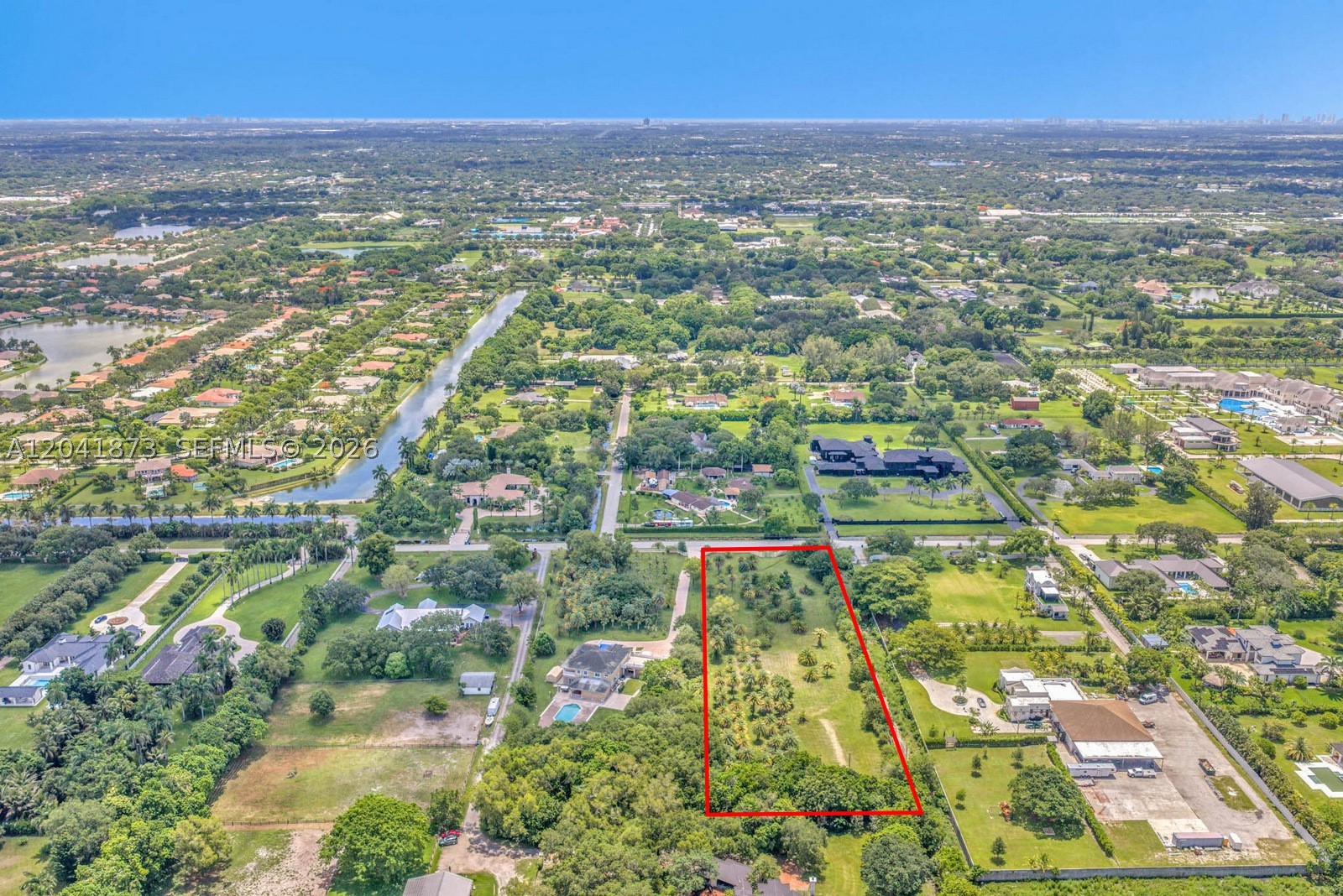 SUNSHINE RANCHES - Residential