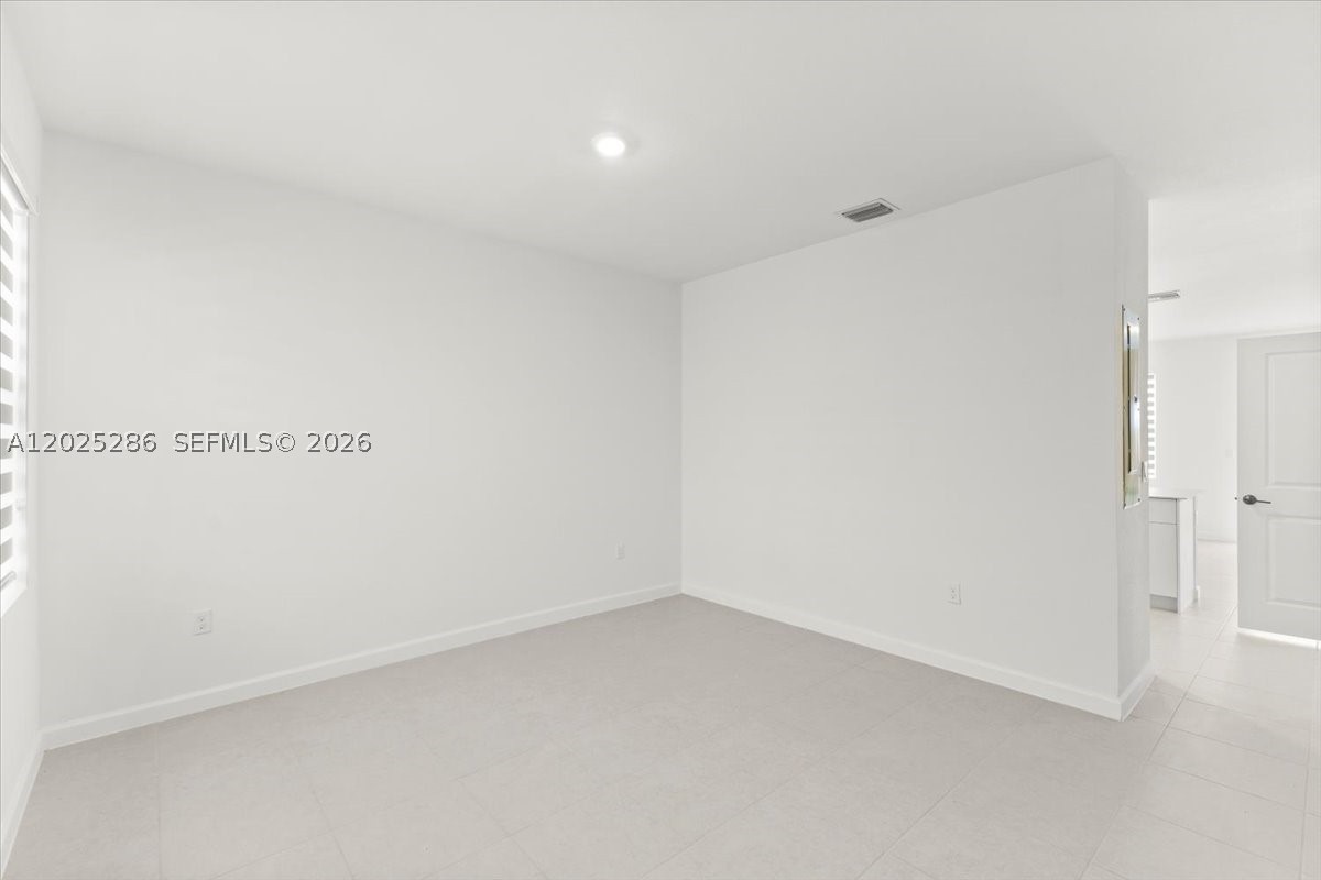 Antillia - Residential