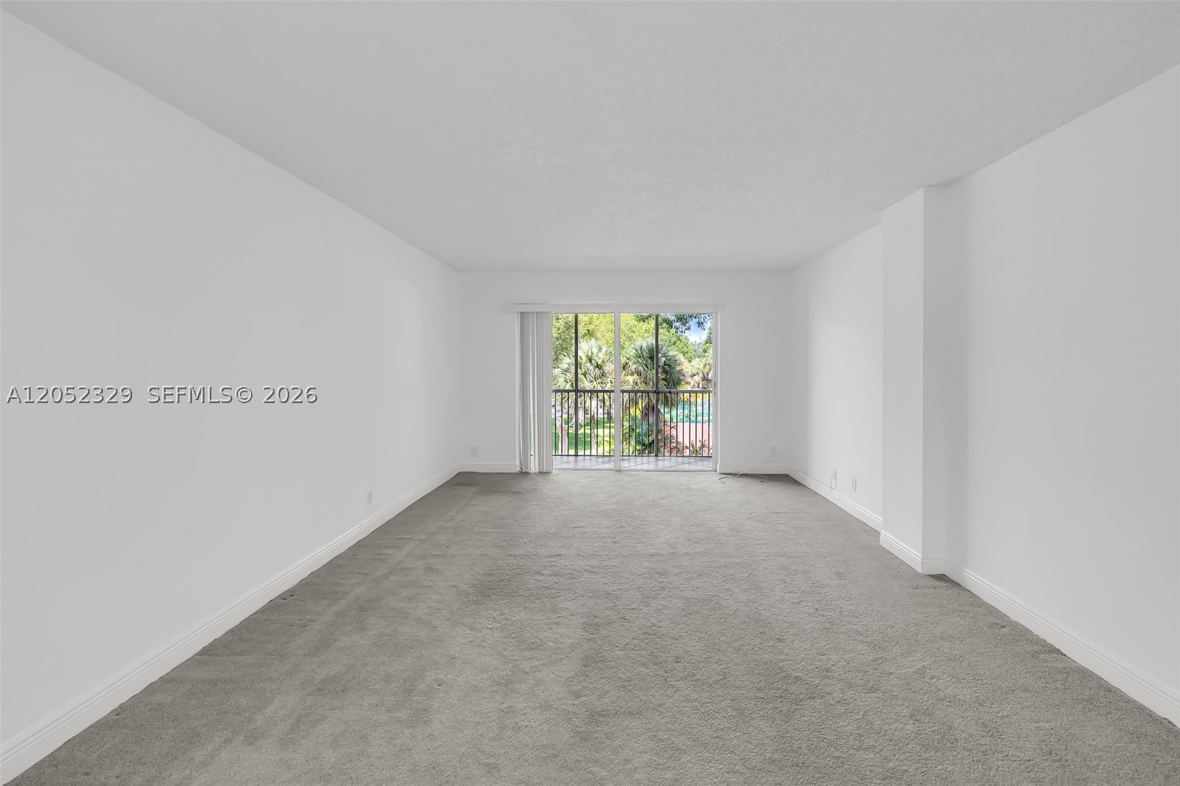 SHERWOOD SQUARE CONDOMINI - Residential