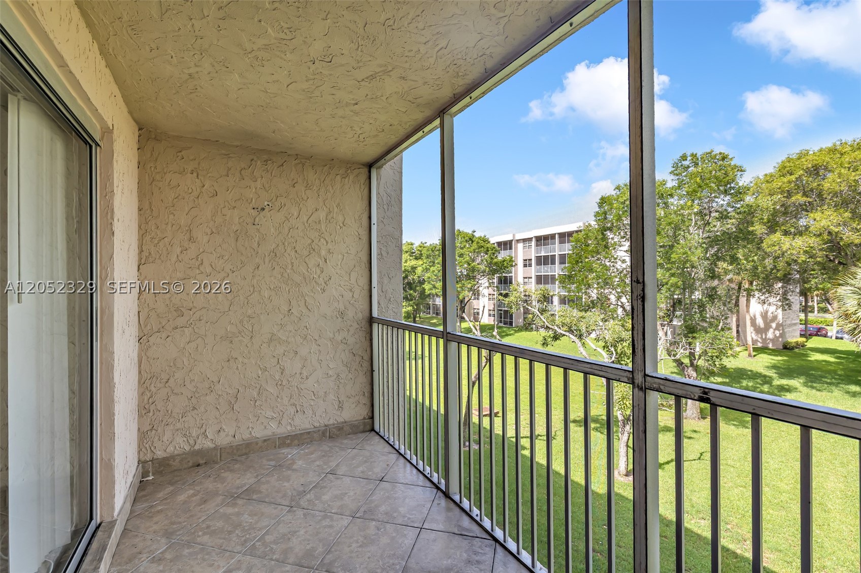 SHERWOOD SQUARE CONDOMINI - Residential