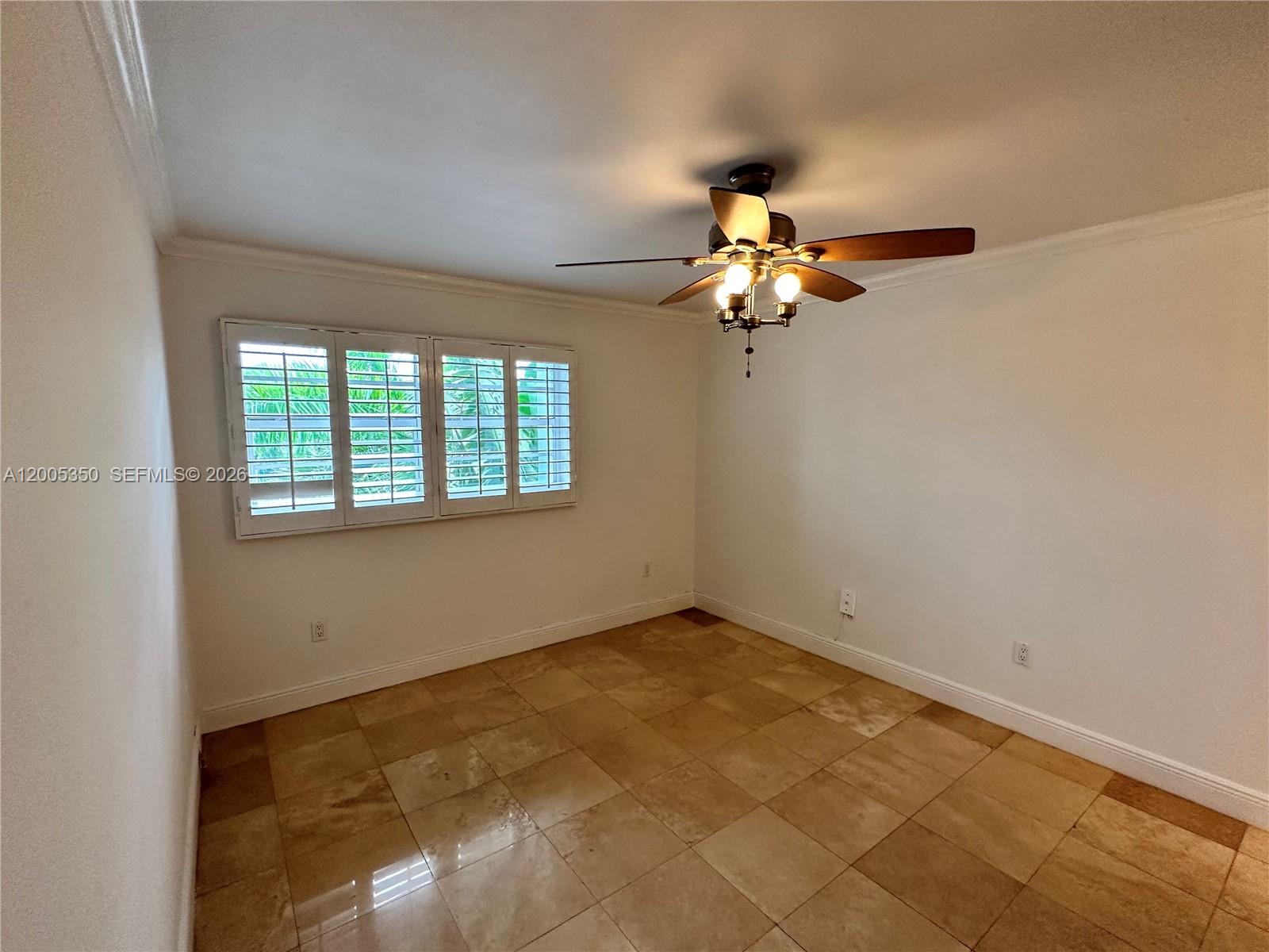 LINCOLN WEST GARDENS COND - Residential