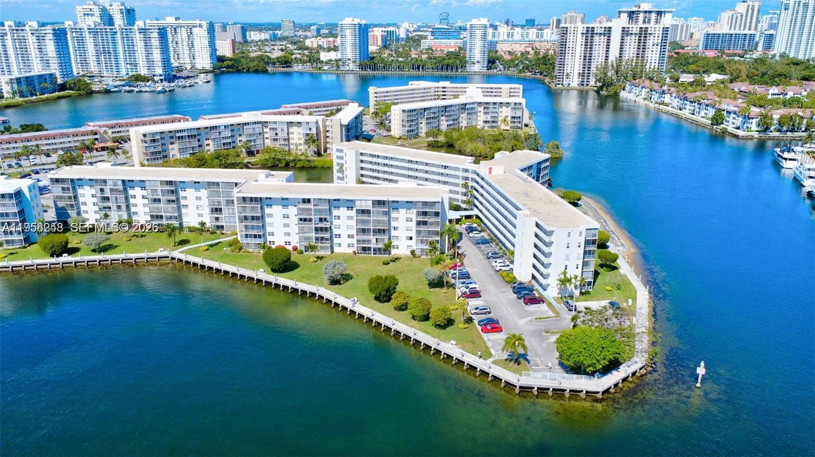 POINT EAST SEC 4 CONDO - Residential