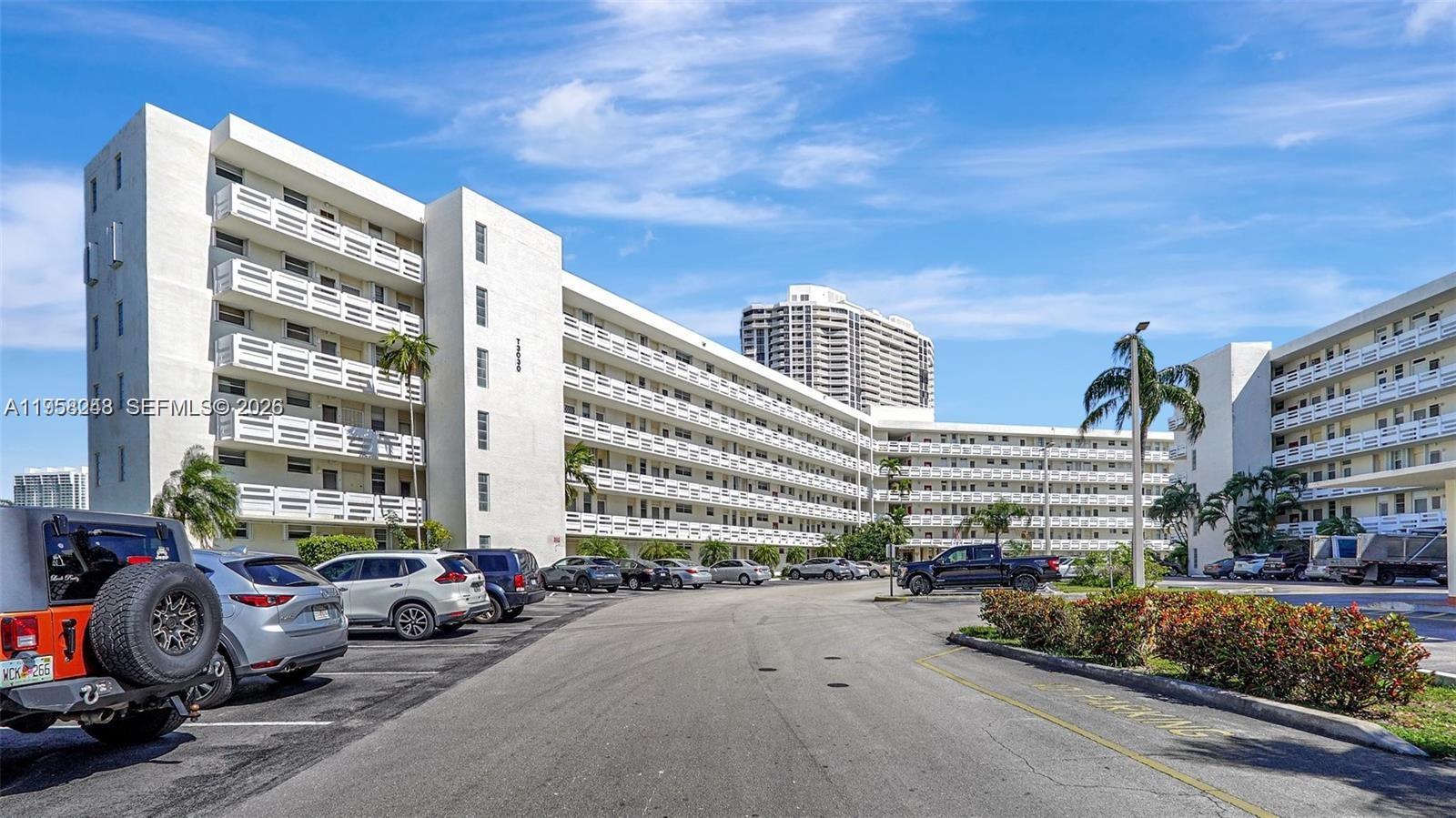 POINT EAST SEC 4 CONDO - Residential