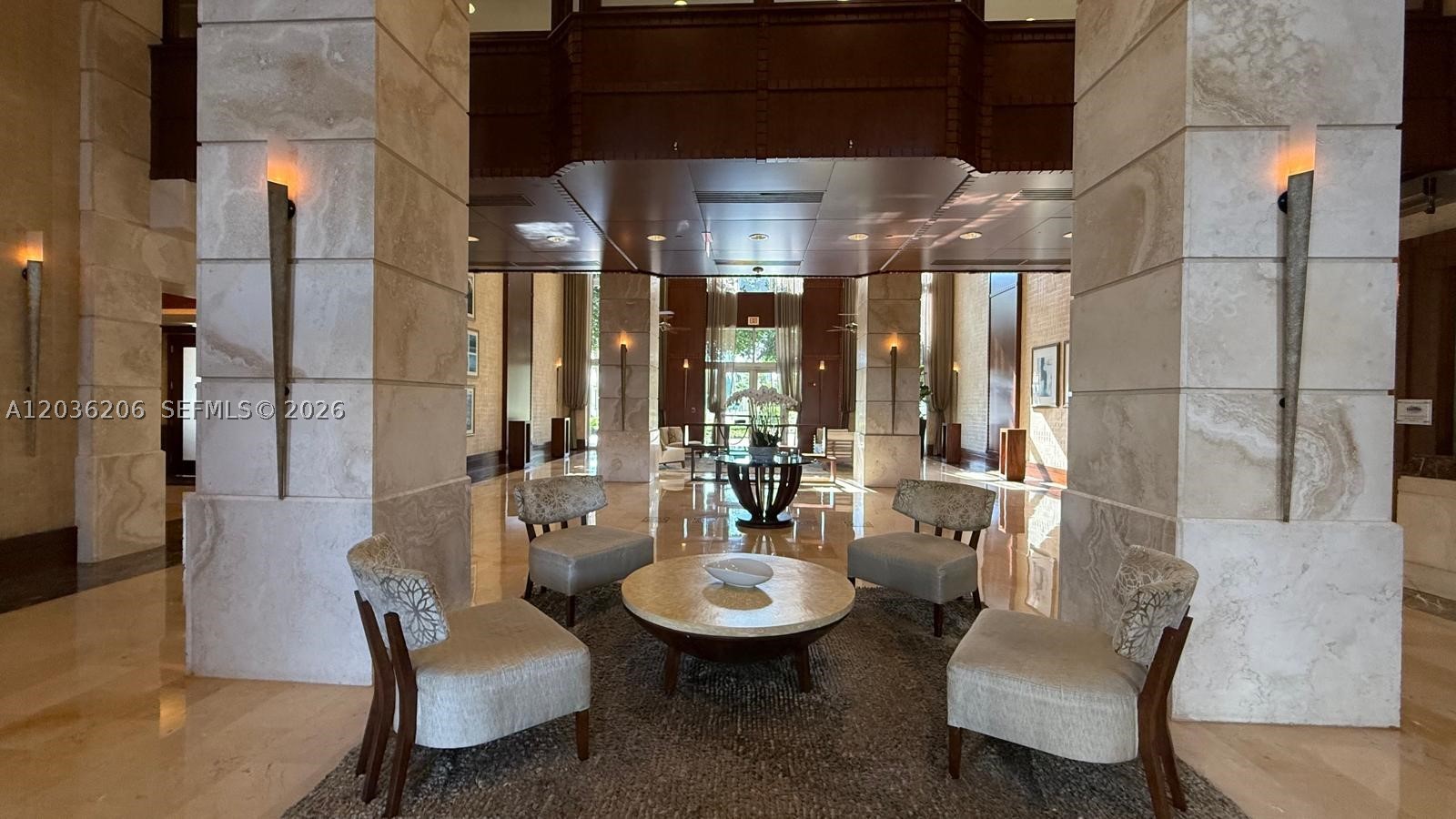 TURNBERRY ON THE GREEN CO - Residential Lease