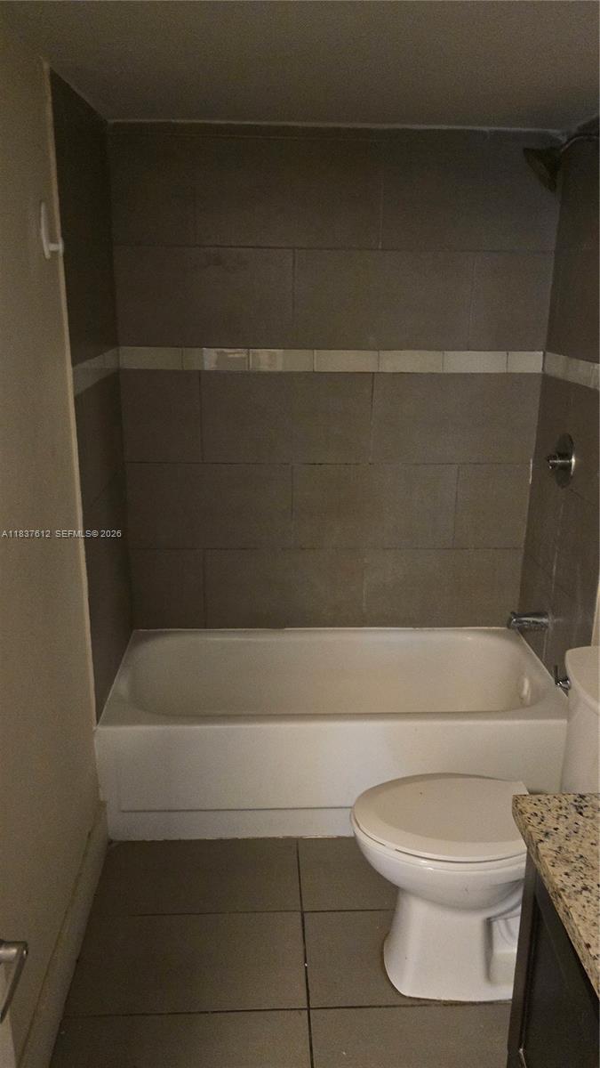 SIXTH HORIZONS CONDO - Residential