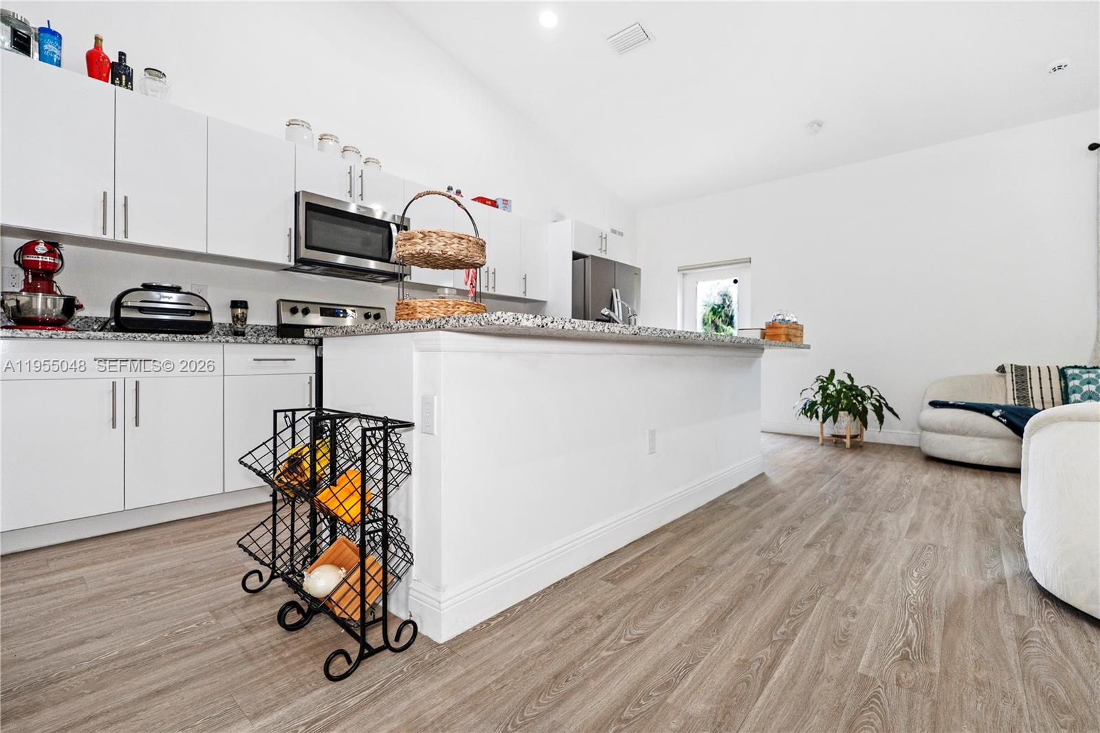 Port Labelle - Residential
