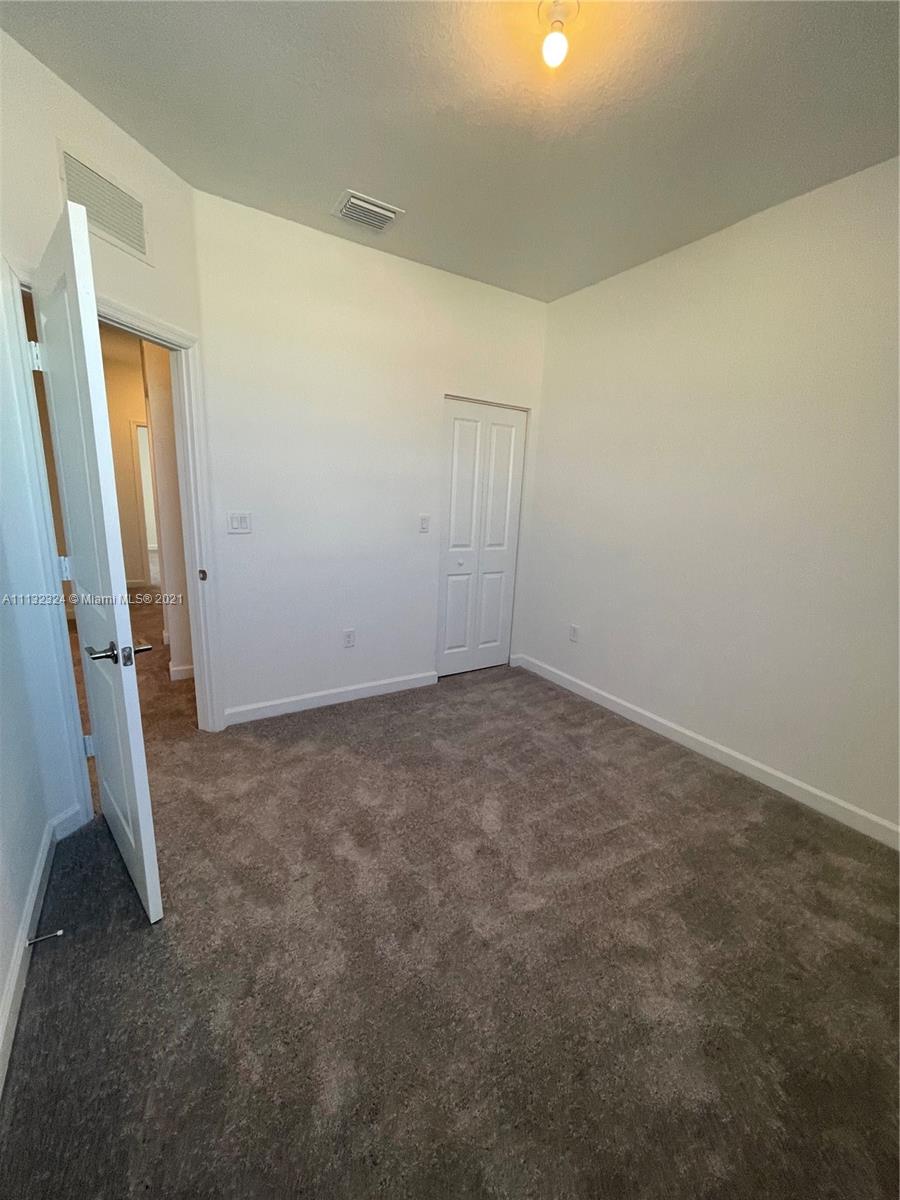 Pine isle - Residential Lease