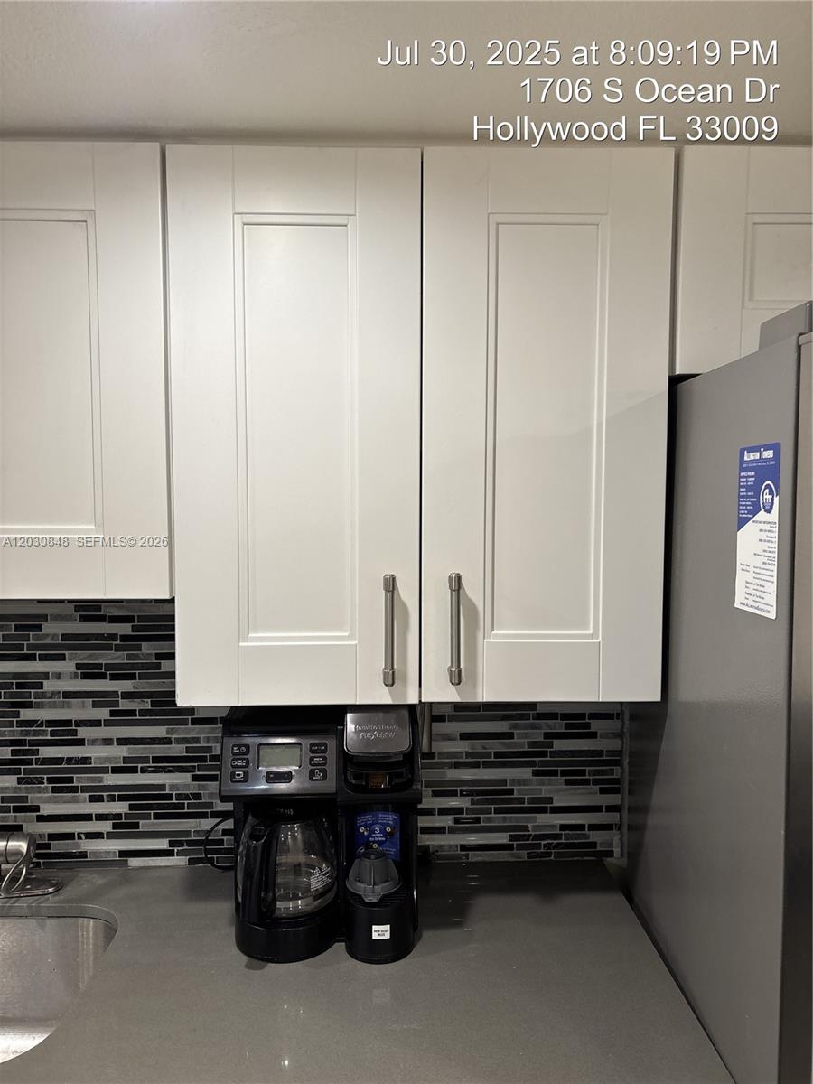 ALLINGTON TOWERS CONDO - Residential Lease