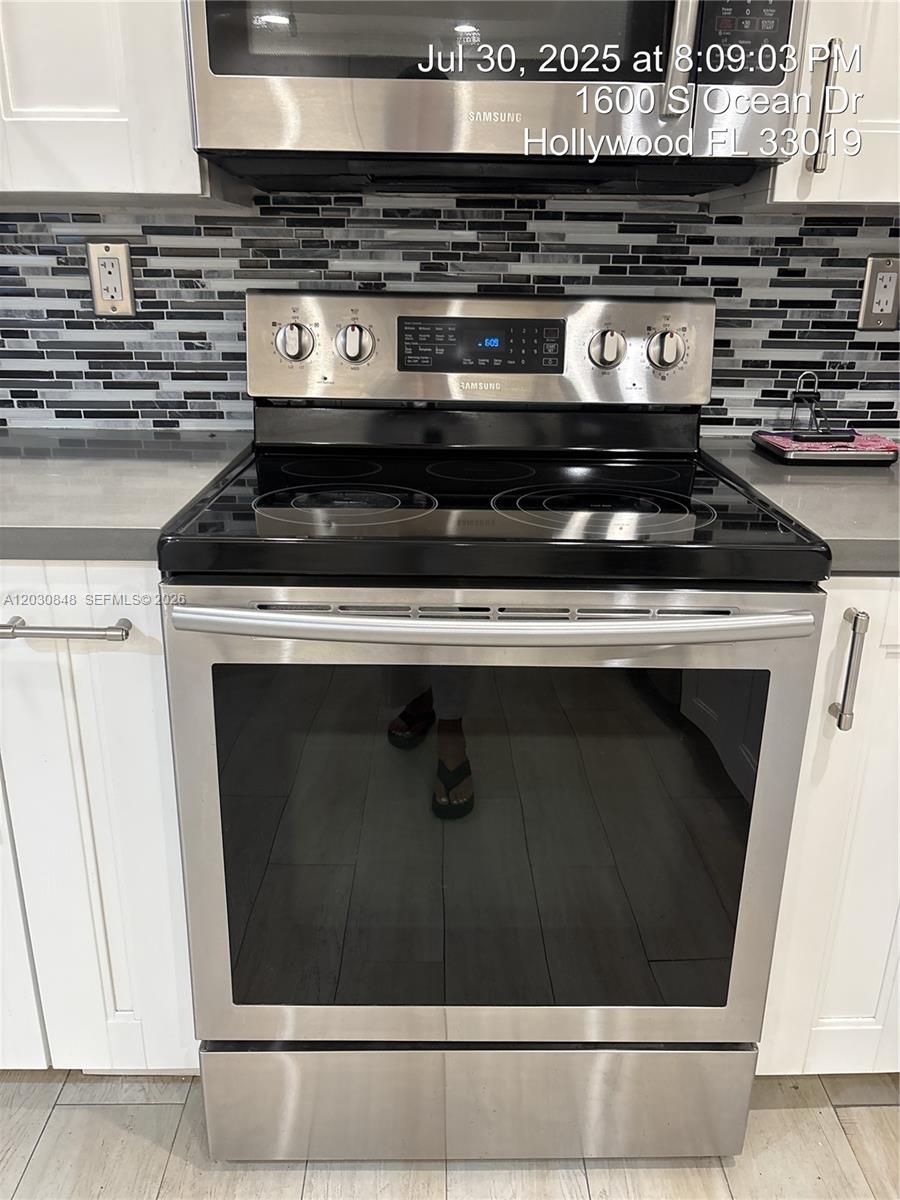 ALLINGTON TOWERS CONDO - Residential Lease
