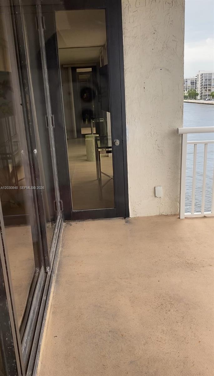 ALLINGTON TOWERS CONDO - Residential Lease