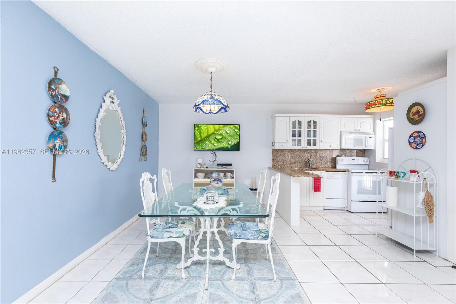 AMBASSADOR NORTH CO-OP - Residential