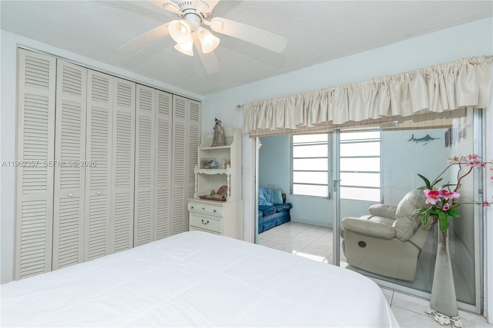 AMBASSADOR NORTH CO-OP - Residential