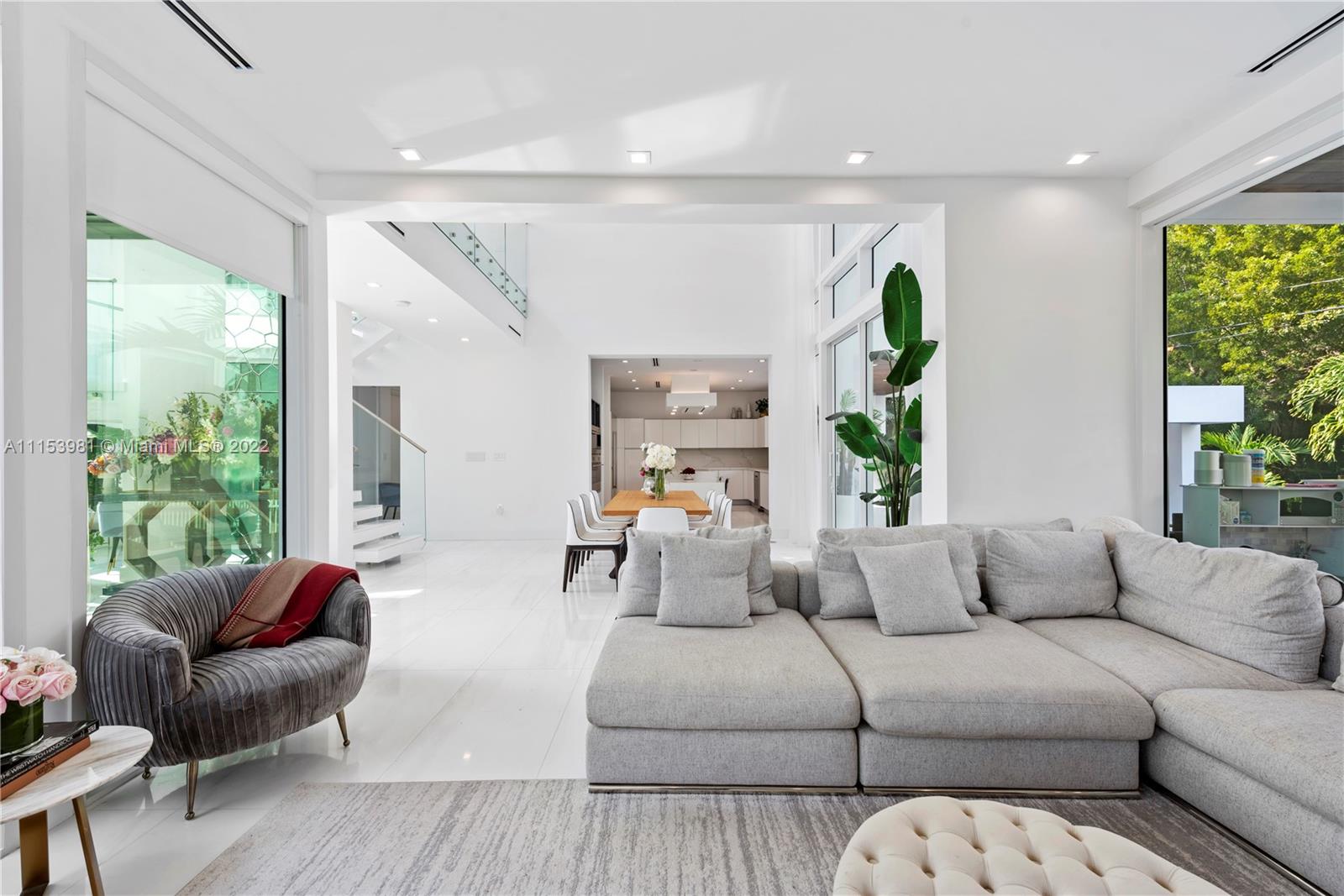 TROPICAL ISLE HOMES SUB 4 - Residential
