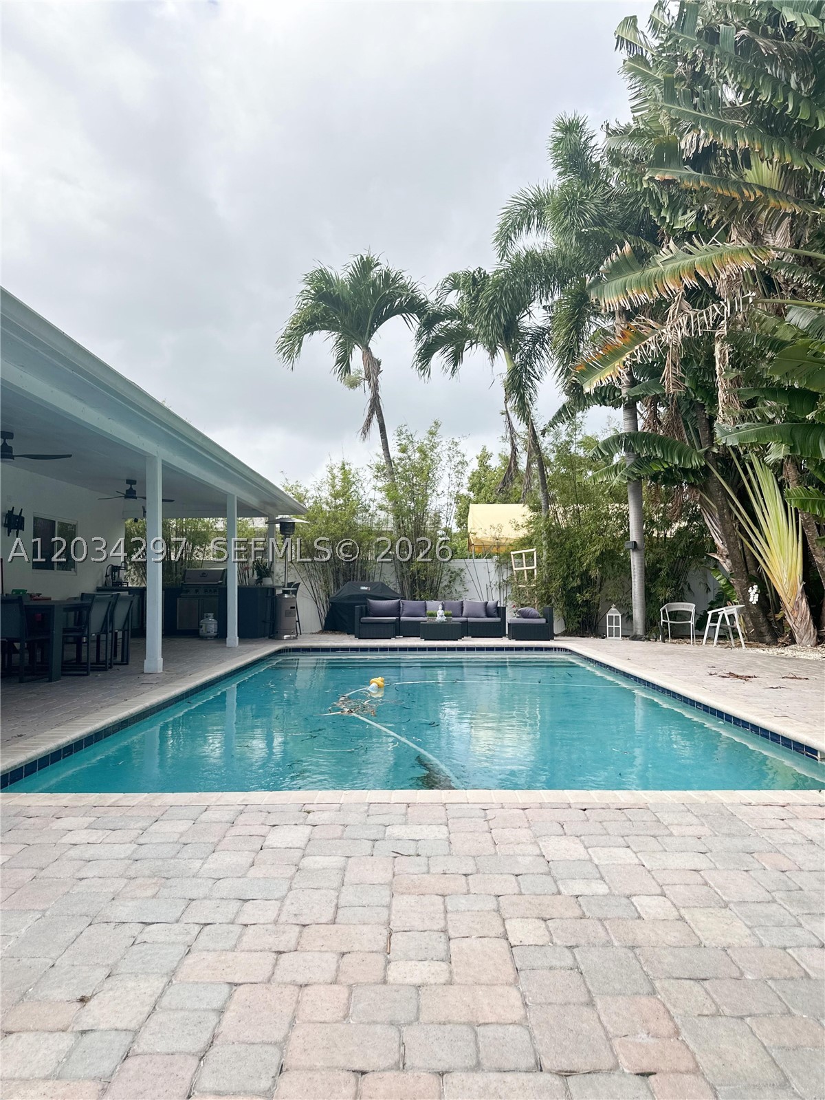 HIGHLAND LAKES EAST - Residential Lease
