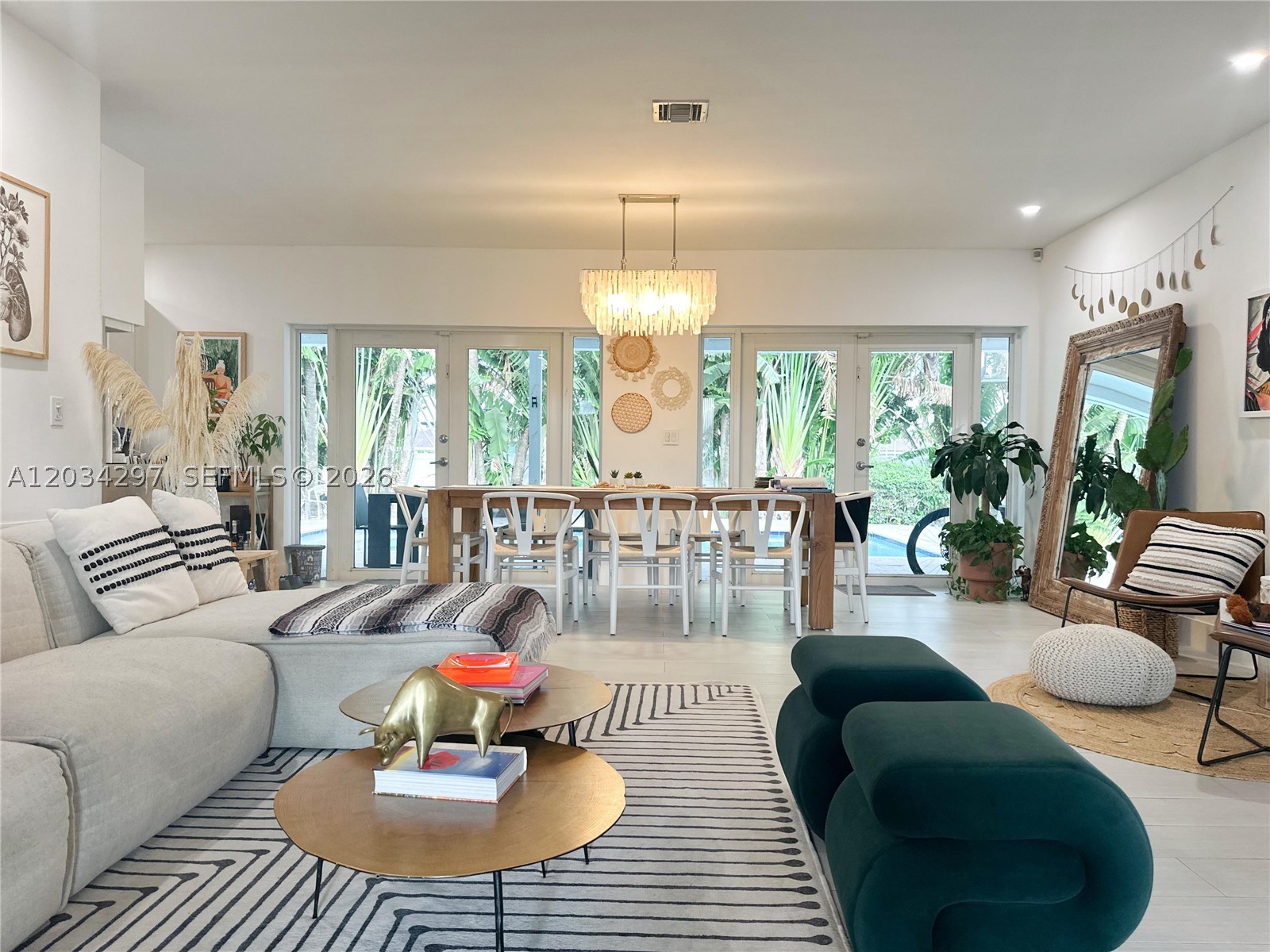 HIGHLAND LAKES EAST - Residential Lease