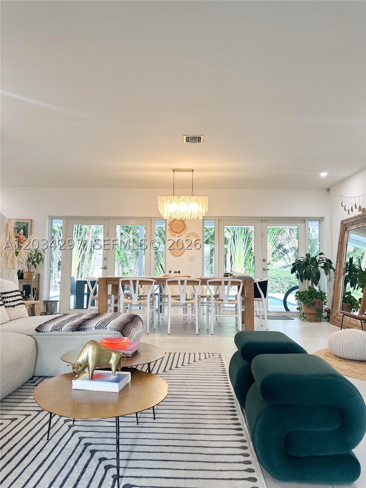 HIGHLAND LAKES EAST - Residential Lease