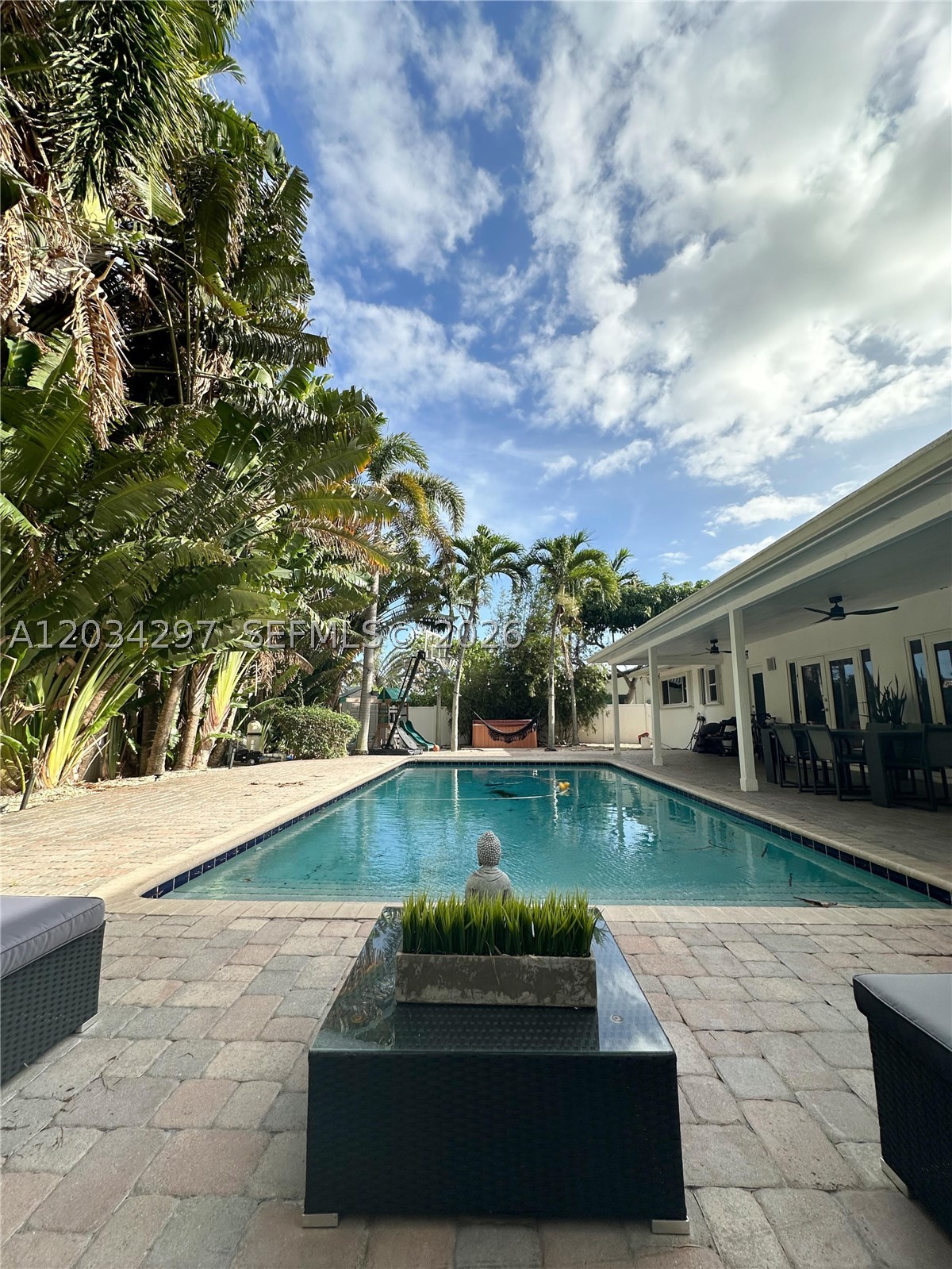 HIGHLAND LAKES EAST - Residential Lease