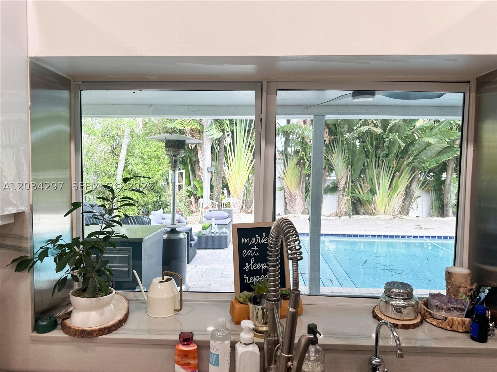 HIGHLAND LAKES EAST - Residential Lease