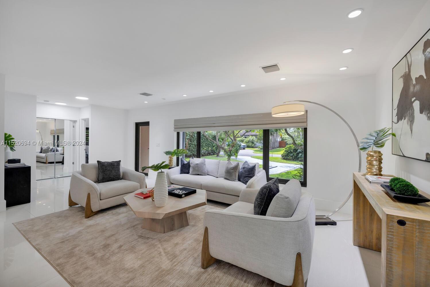 KINNEY PARK - Residential