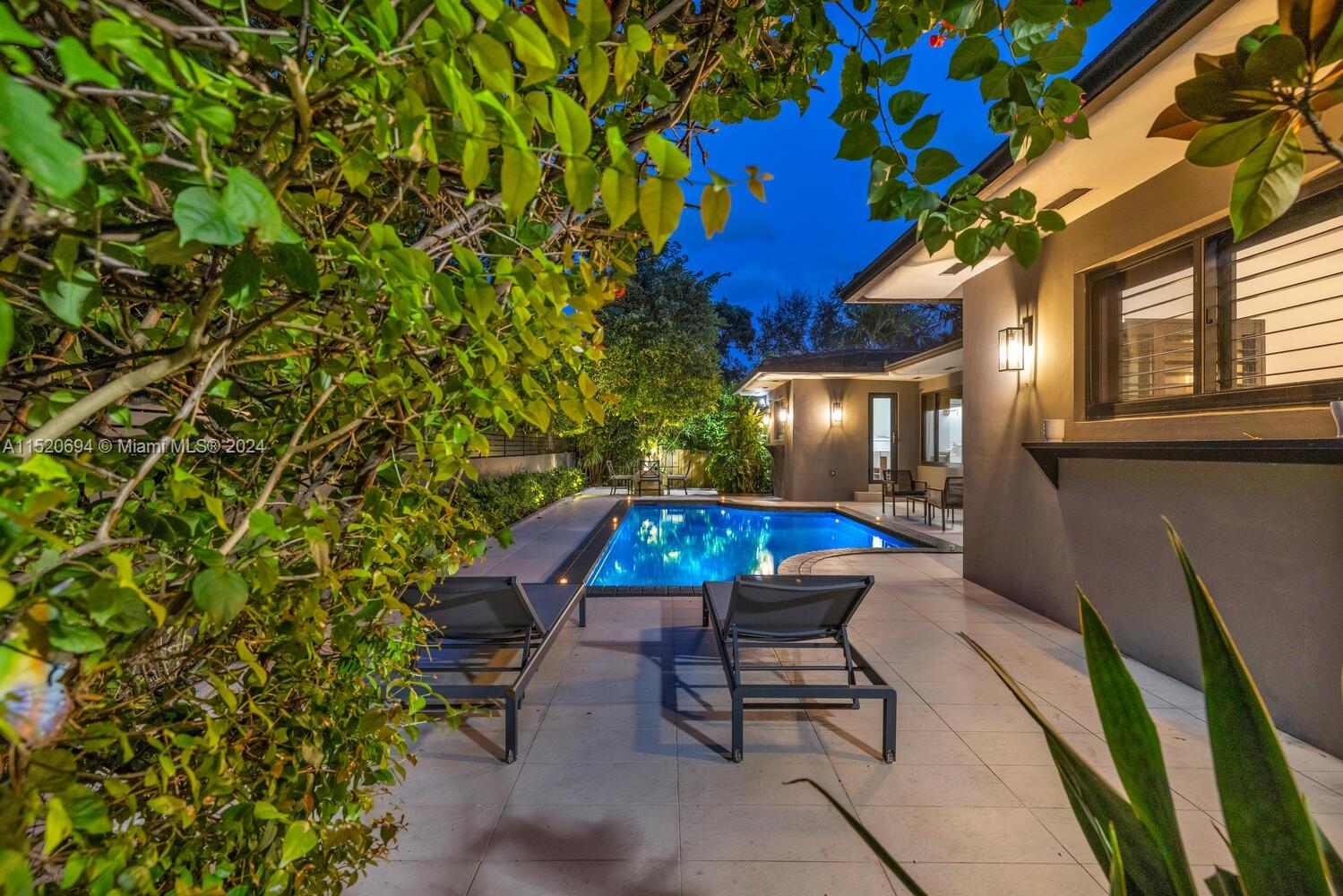 KINNEY PARK - Residential