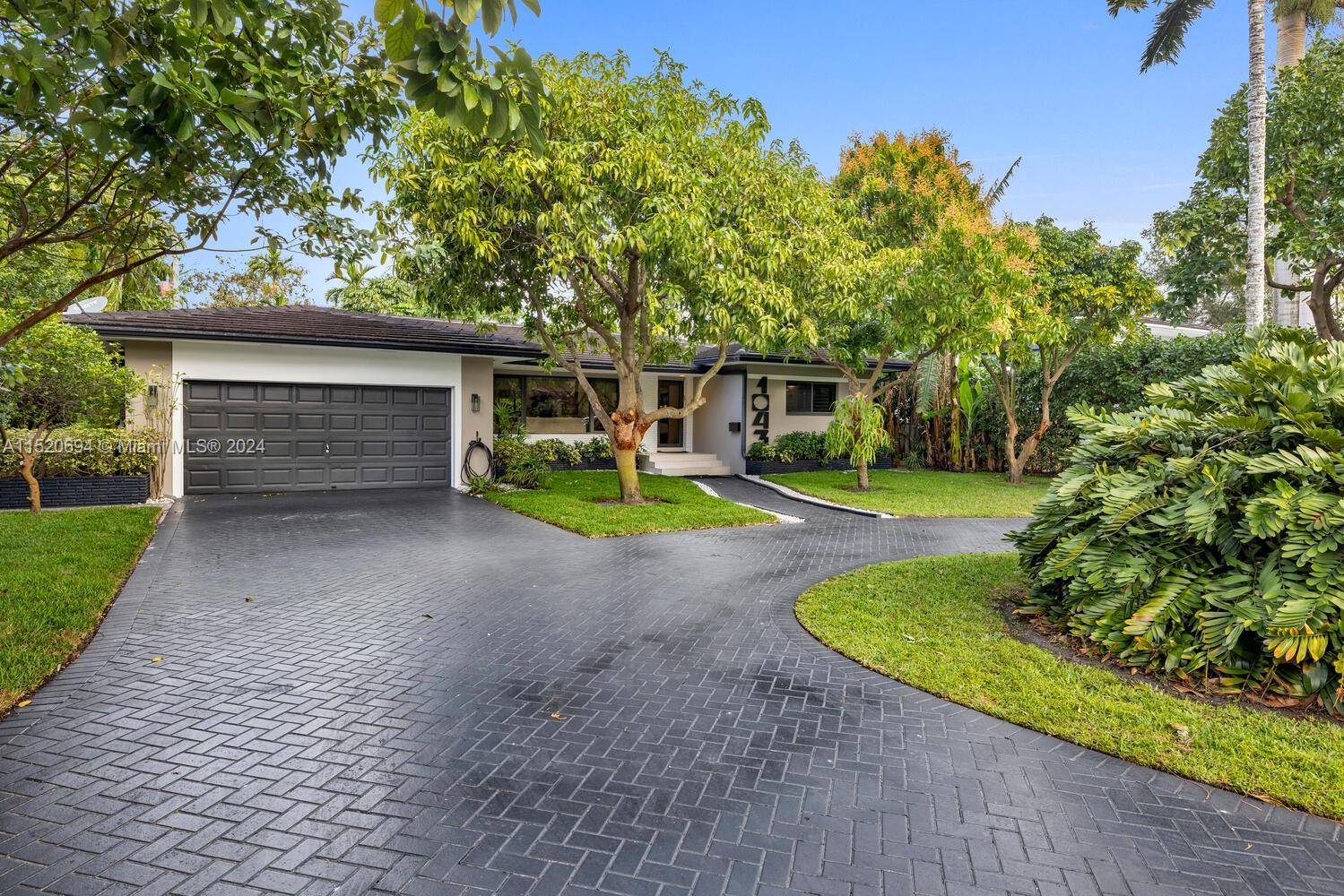 KINNEY PARK - Residential