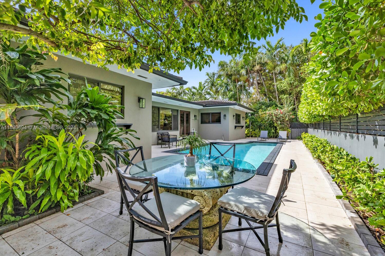 KINNEY PARK - Residential