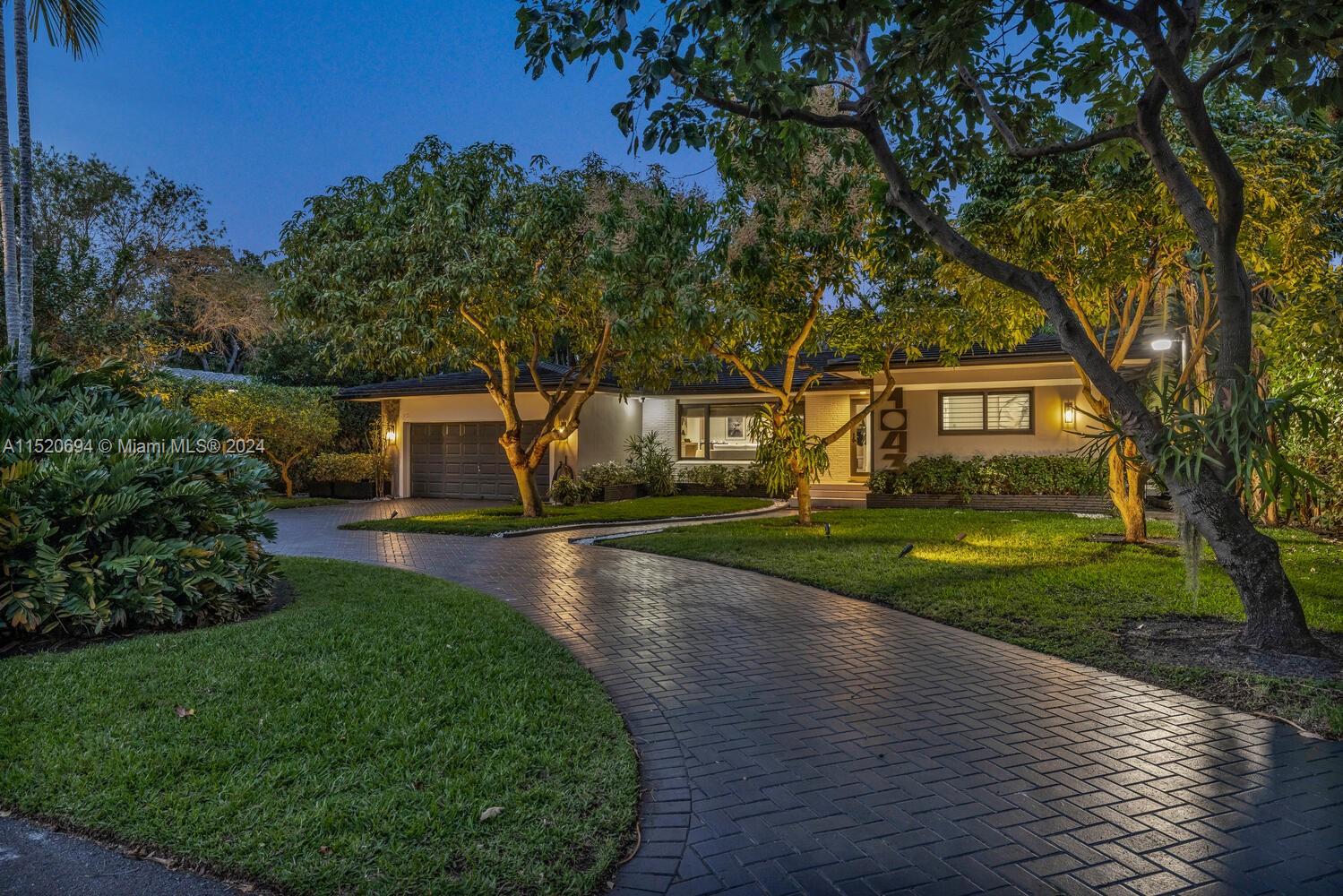 KINNEY PARK - Residential