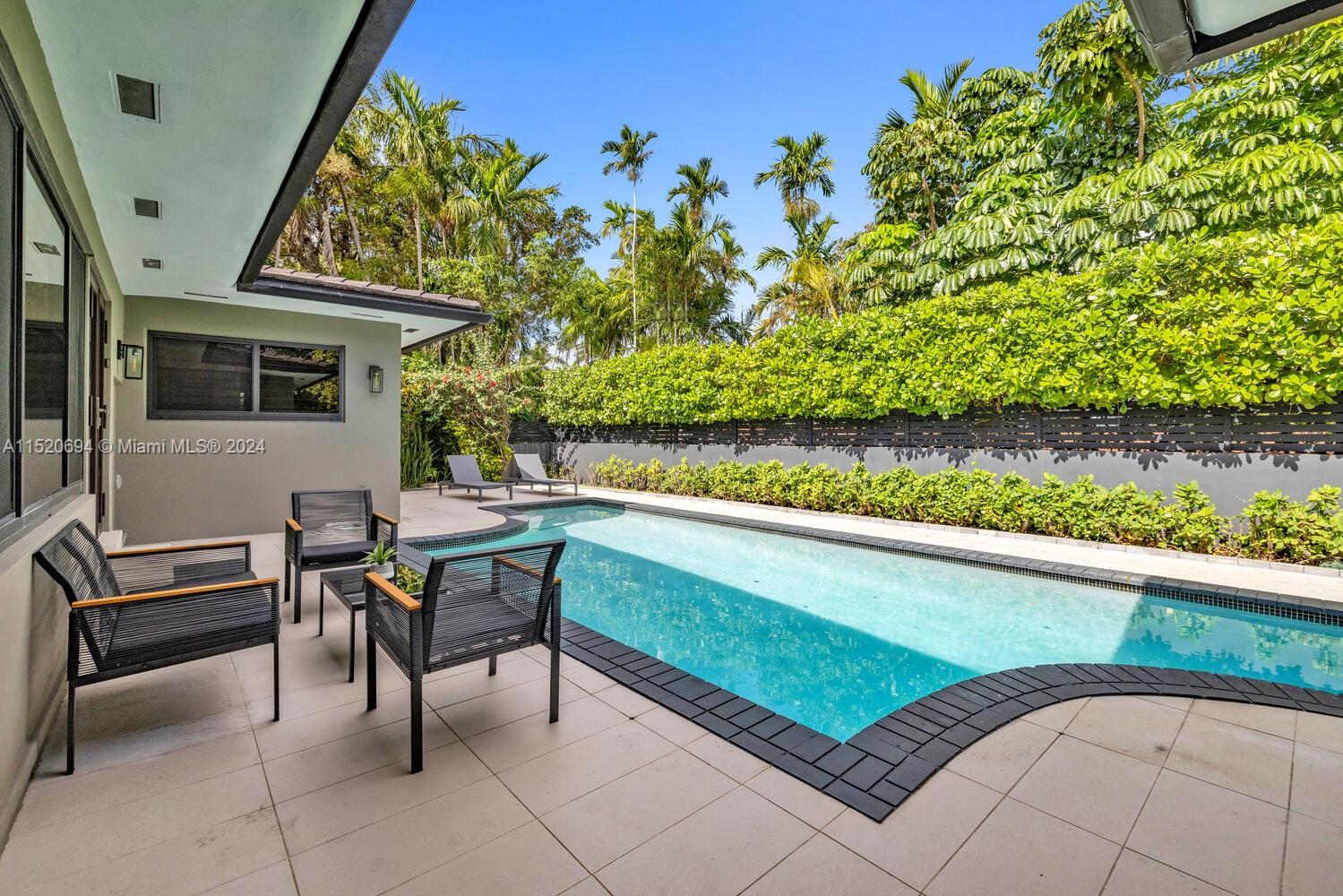 KINNEY PARK - Residential