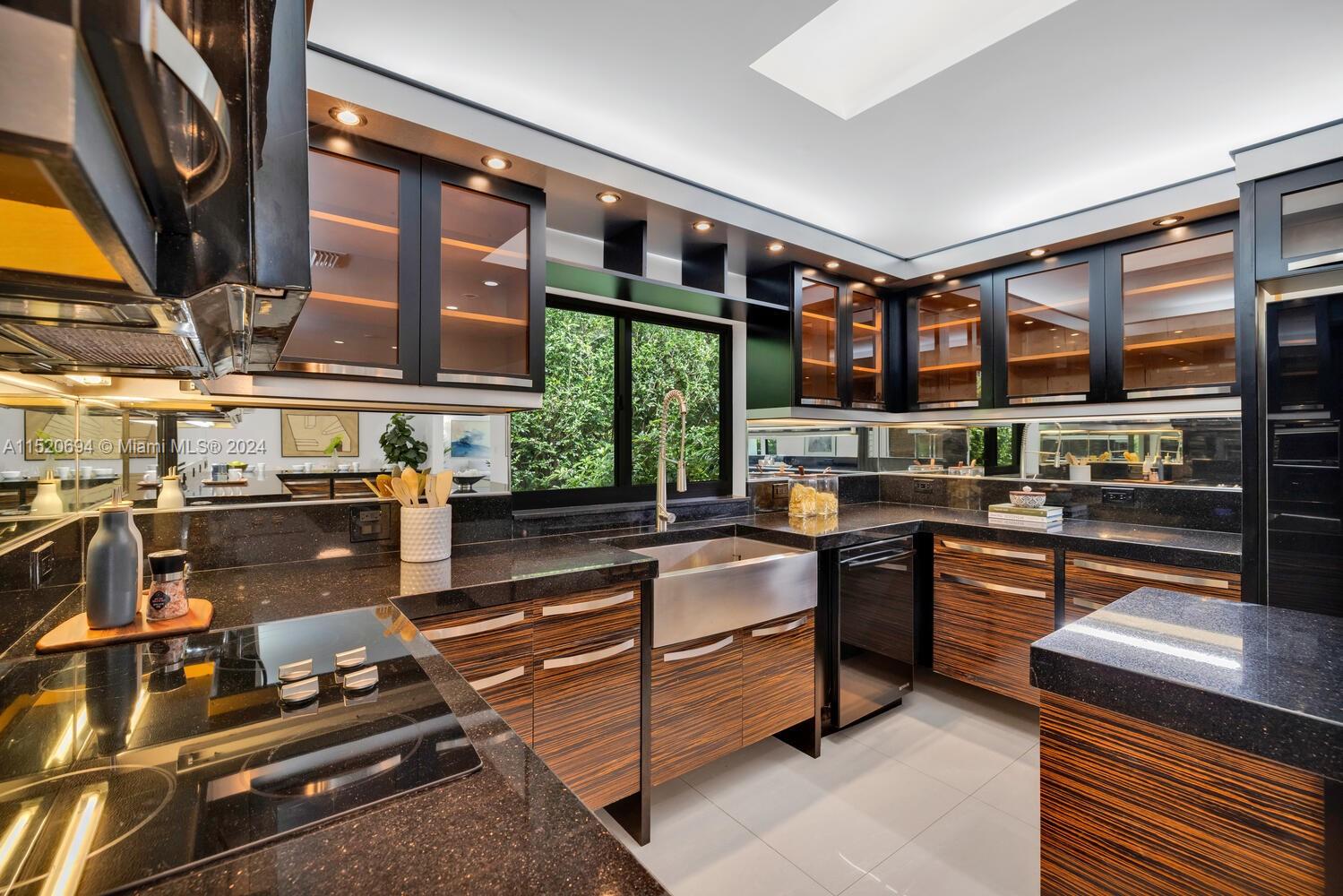 KINNEY PARK - Residential