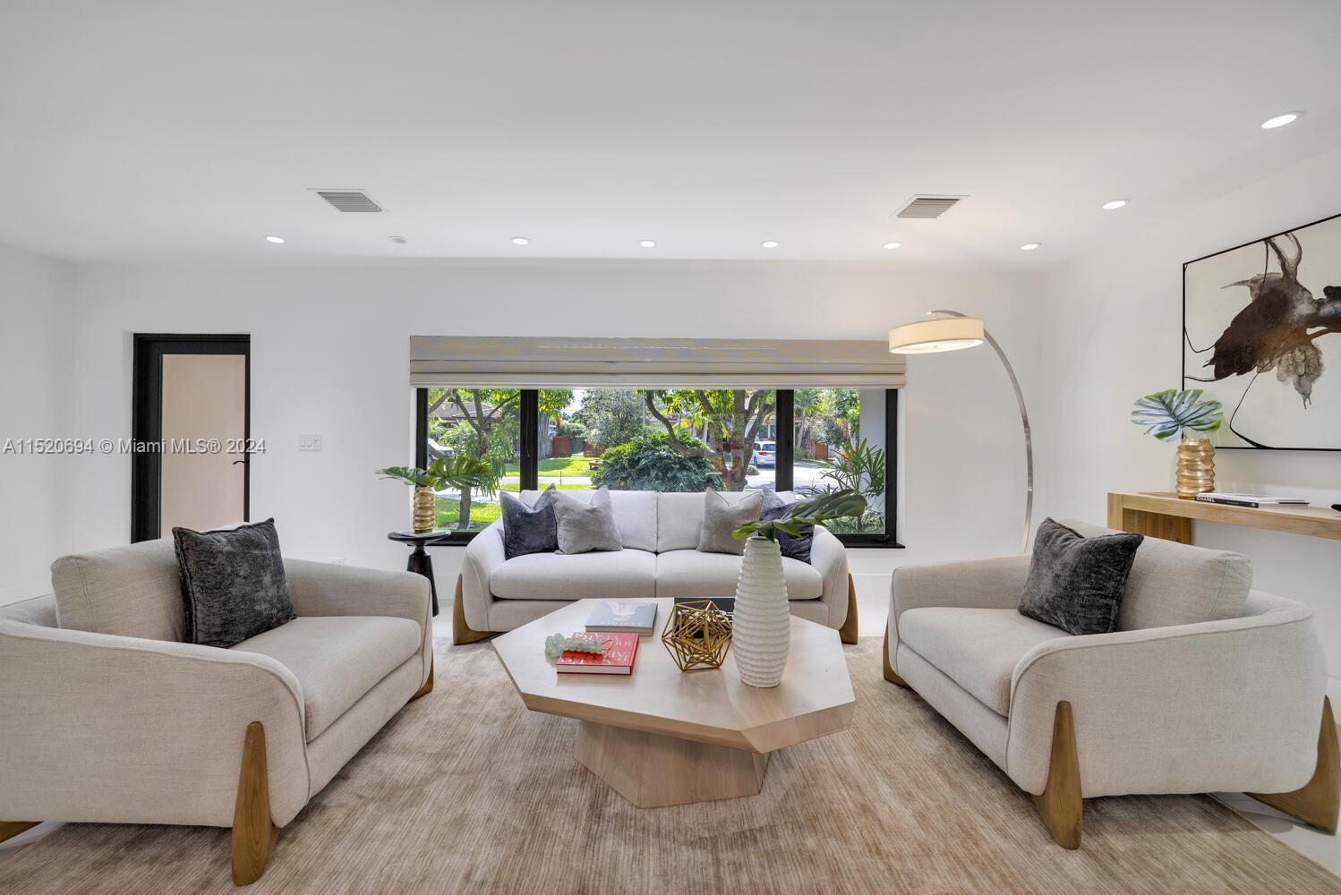 KINNEY PARK - Residential