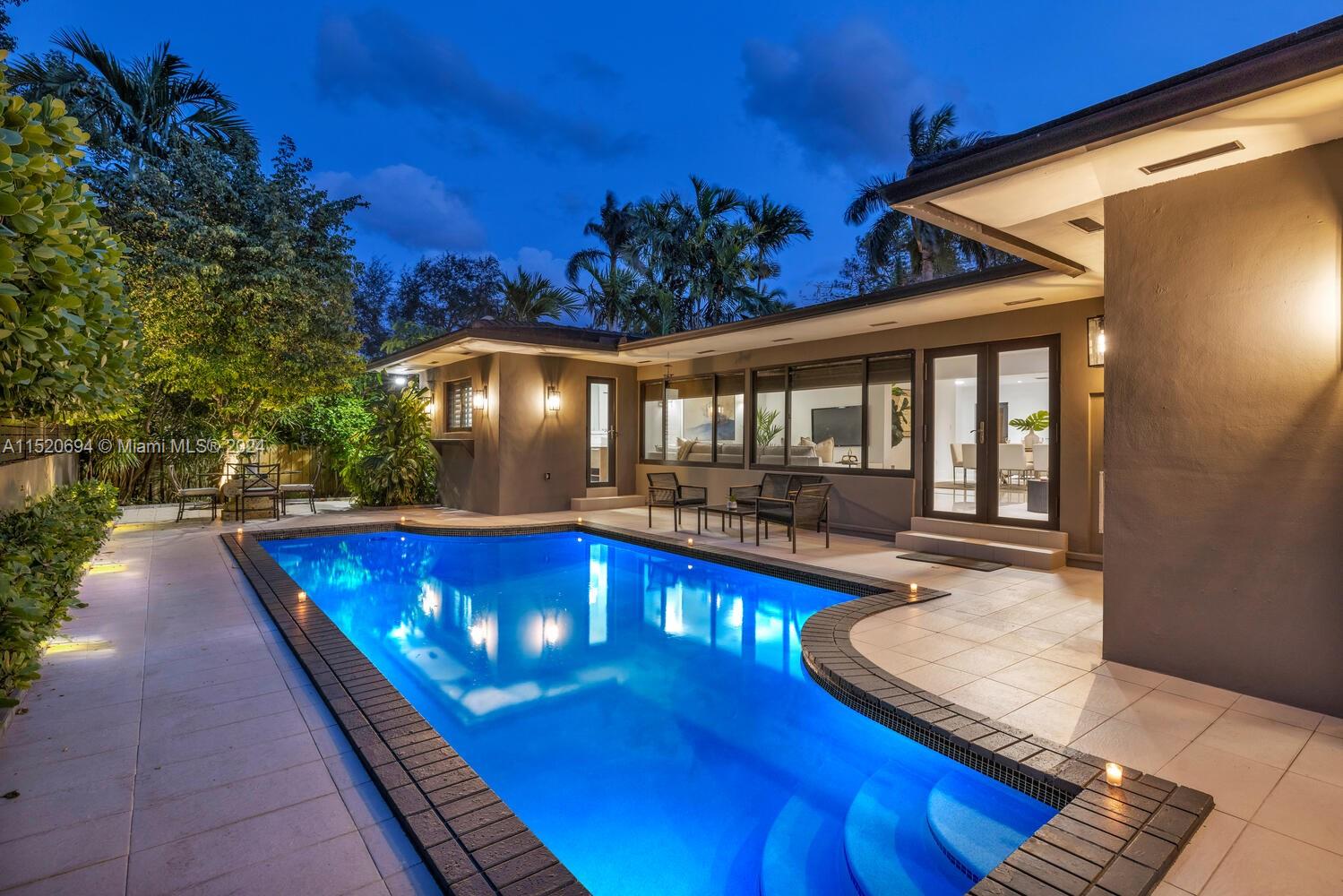 KINNEY PARK - Residential