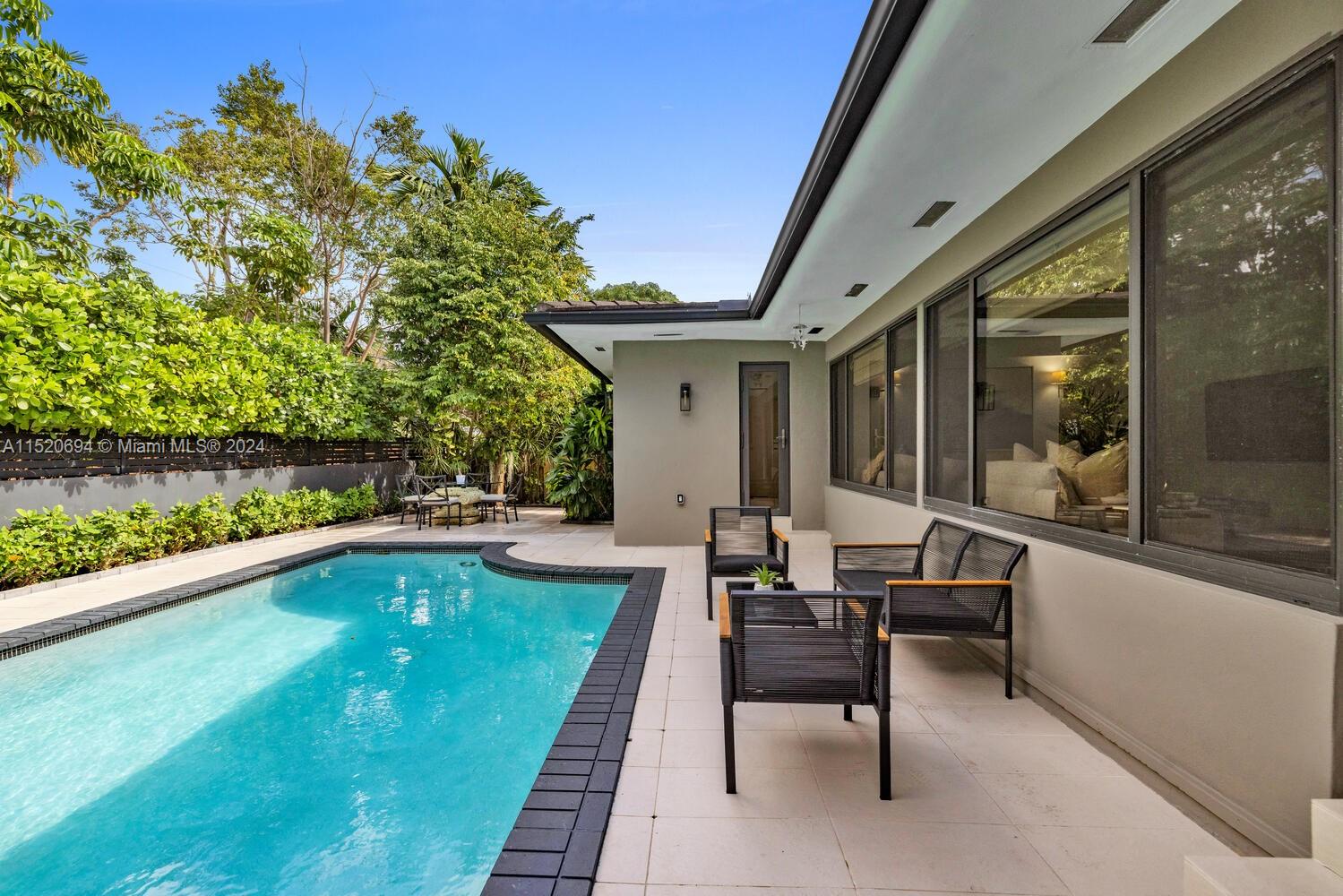 KINNEY PARK - Residential