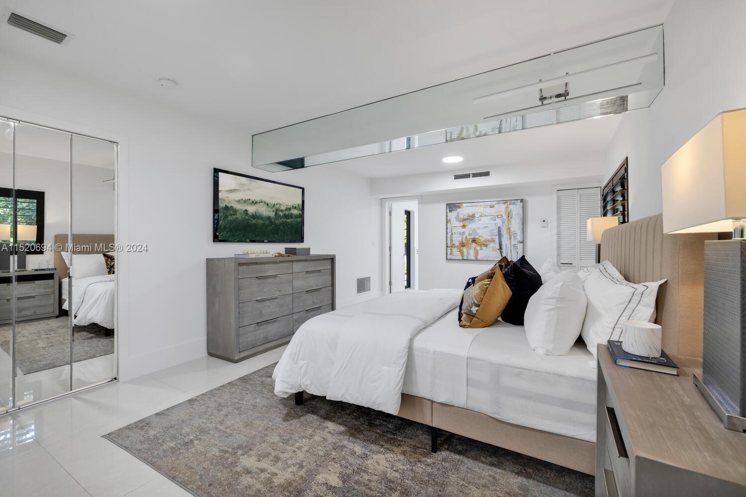 KINNEY PARK - Residential