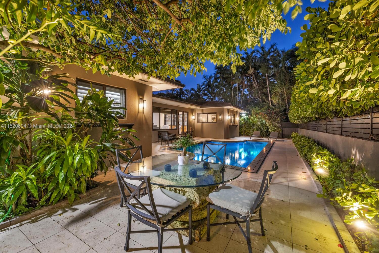 KINNEY PARK - Residential