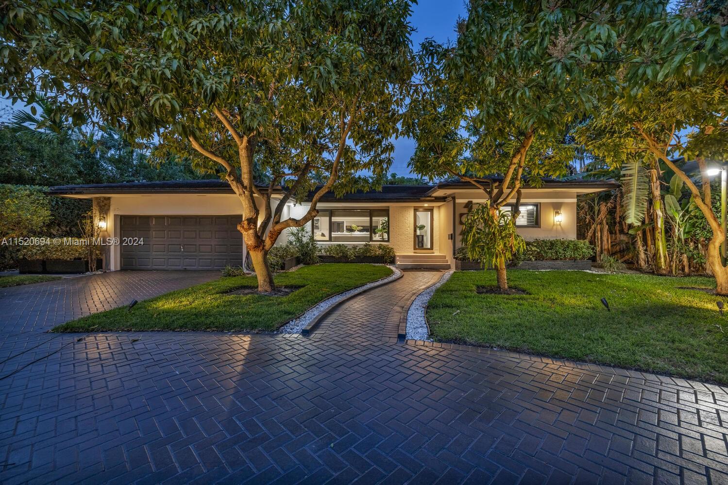 KINNEY PARK - Residential