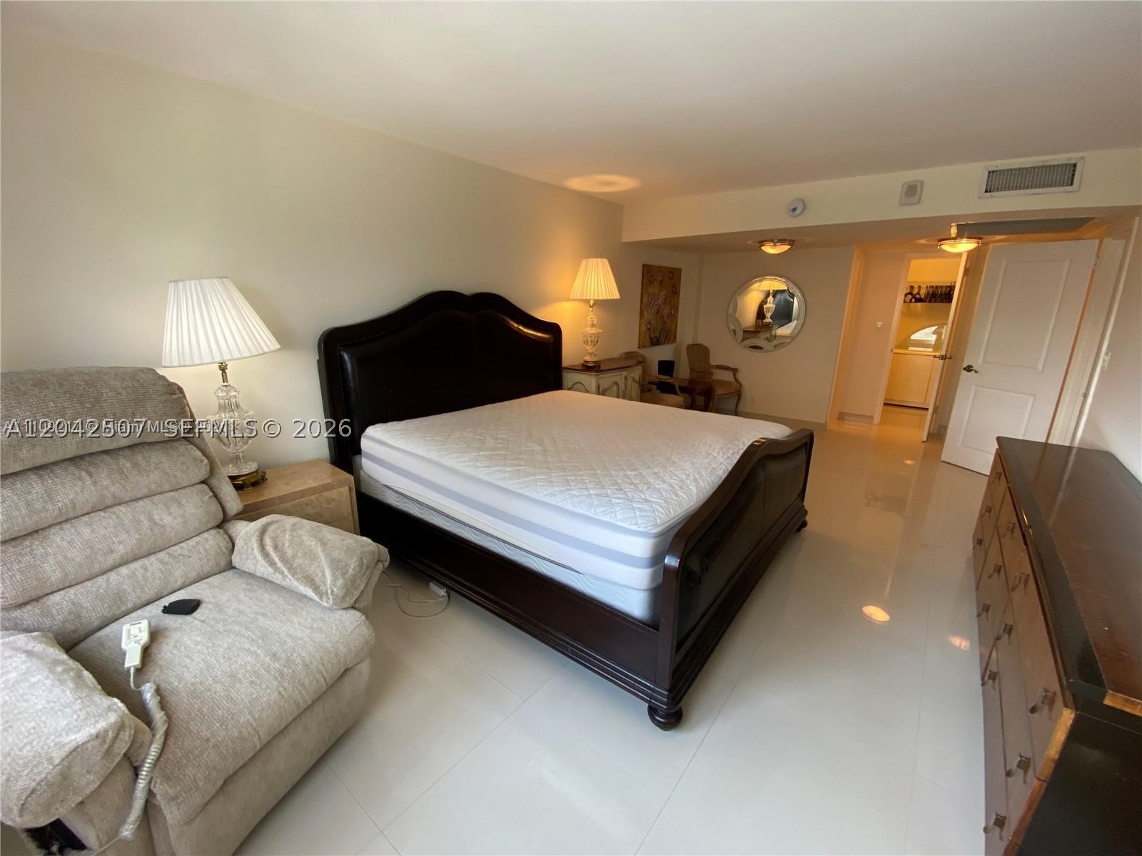 PARKER PLAZA CONDO ESTATE - Residential
