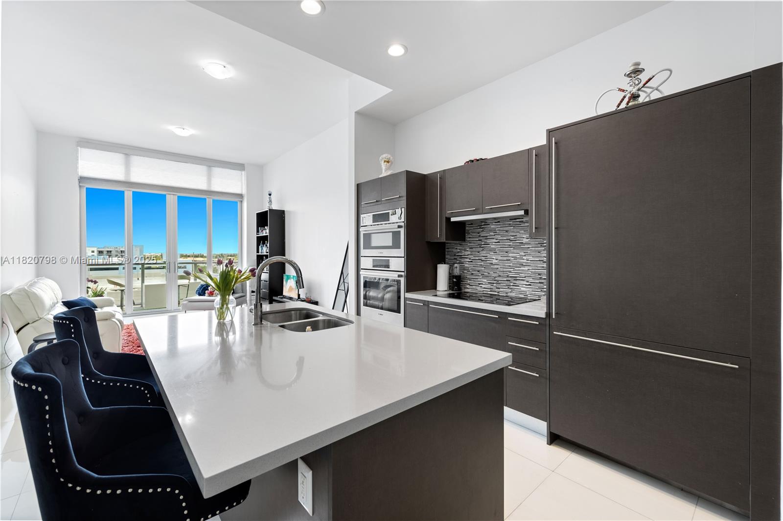 MIDTOWN AT DORAL - Residential