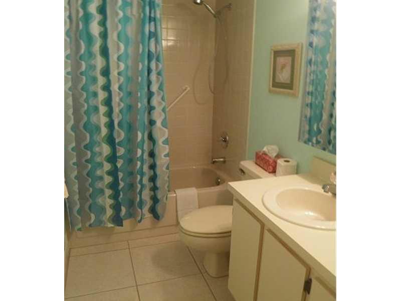 MEADOWBROOK LAKES VIEW J - Residential Lease