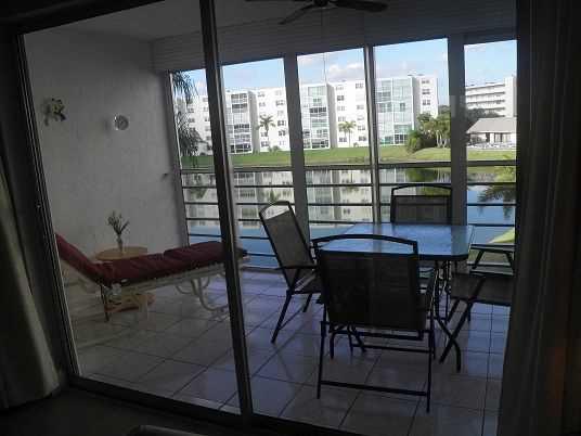MEADOWBROOK LAKES VIEW J - Residential Lease