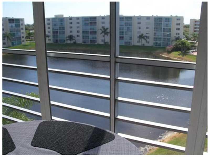 MEADOWBROOK LAKES VIEW J - Residential Lease
