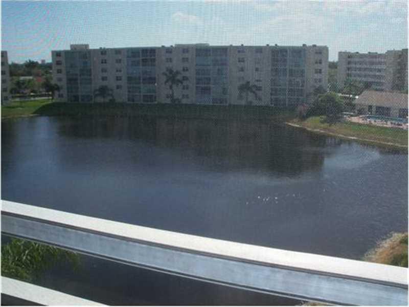 MEADOWBROOK LAKES VIEW J - Residential Lease