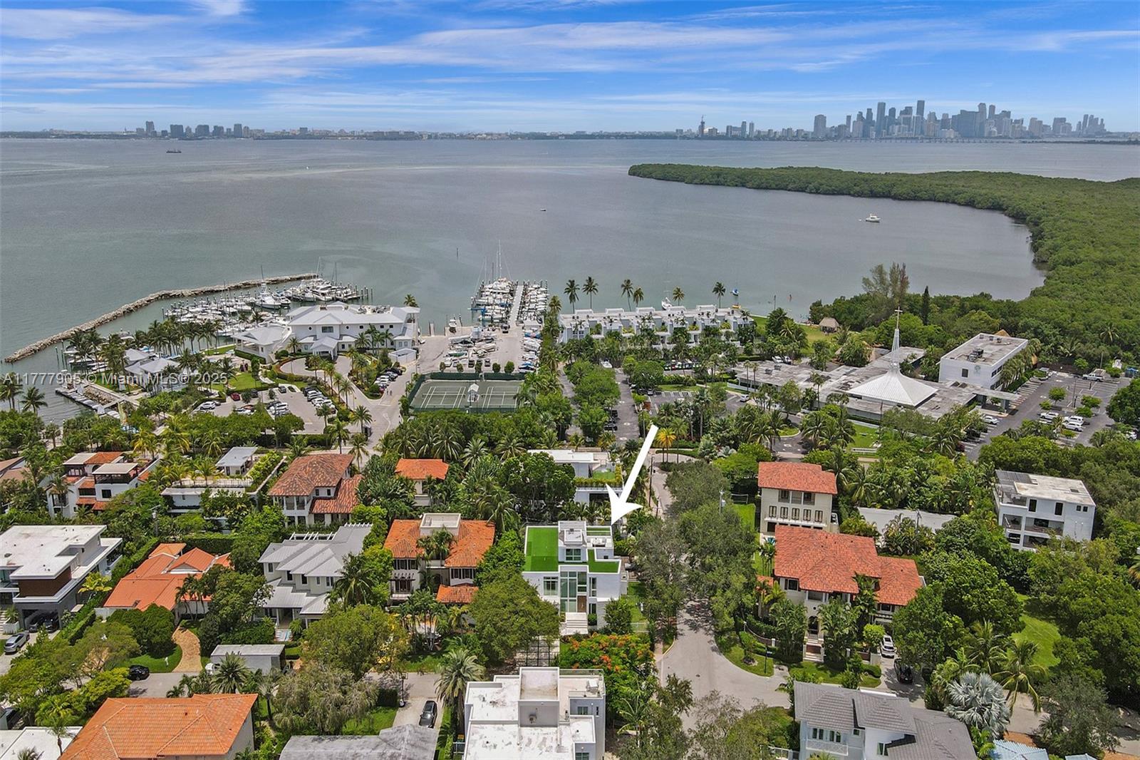 TROPICAL ISLE HOMES SUB 4 - Residential