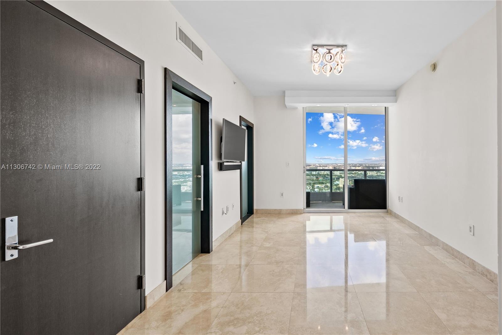 900 BISCAYNE BAY CONDO - Residential