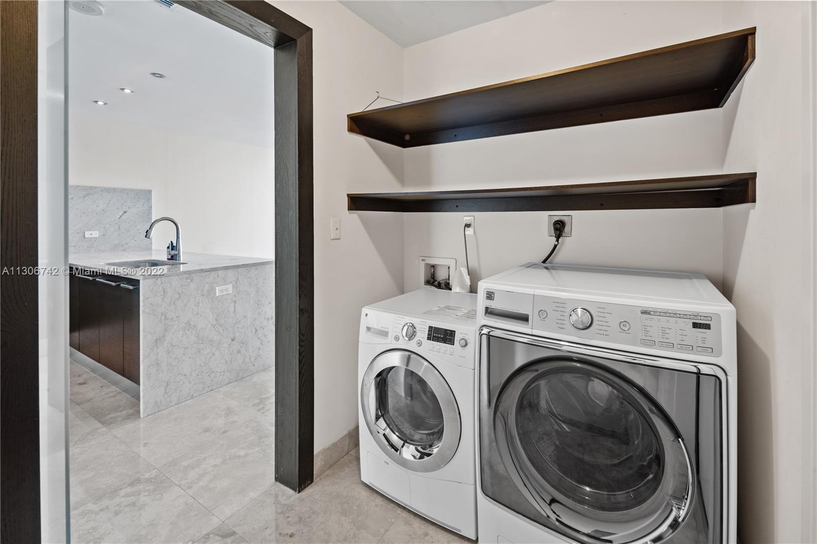 900 BISCAYNE BAY CONDO - Residential