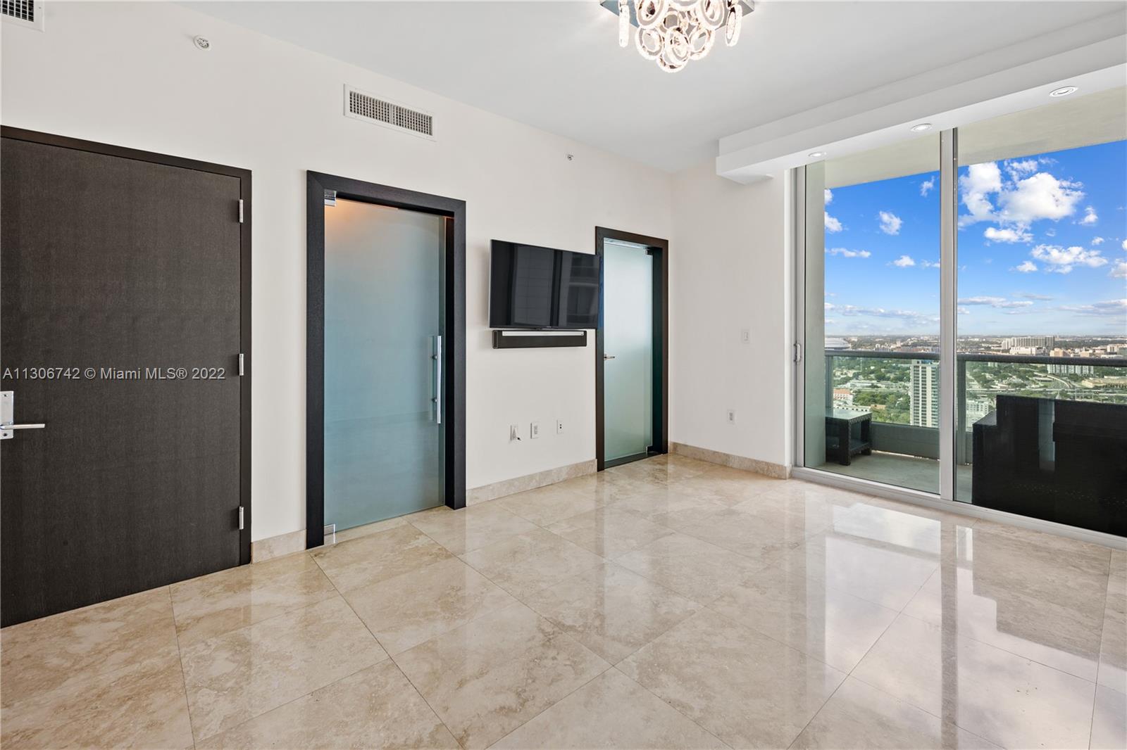 900 BISCAYNE BAY CONDO - Residential